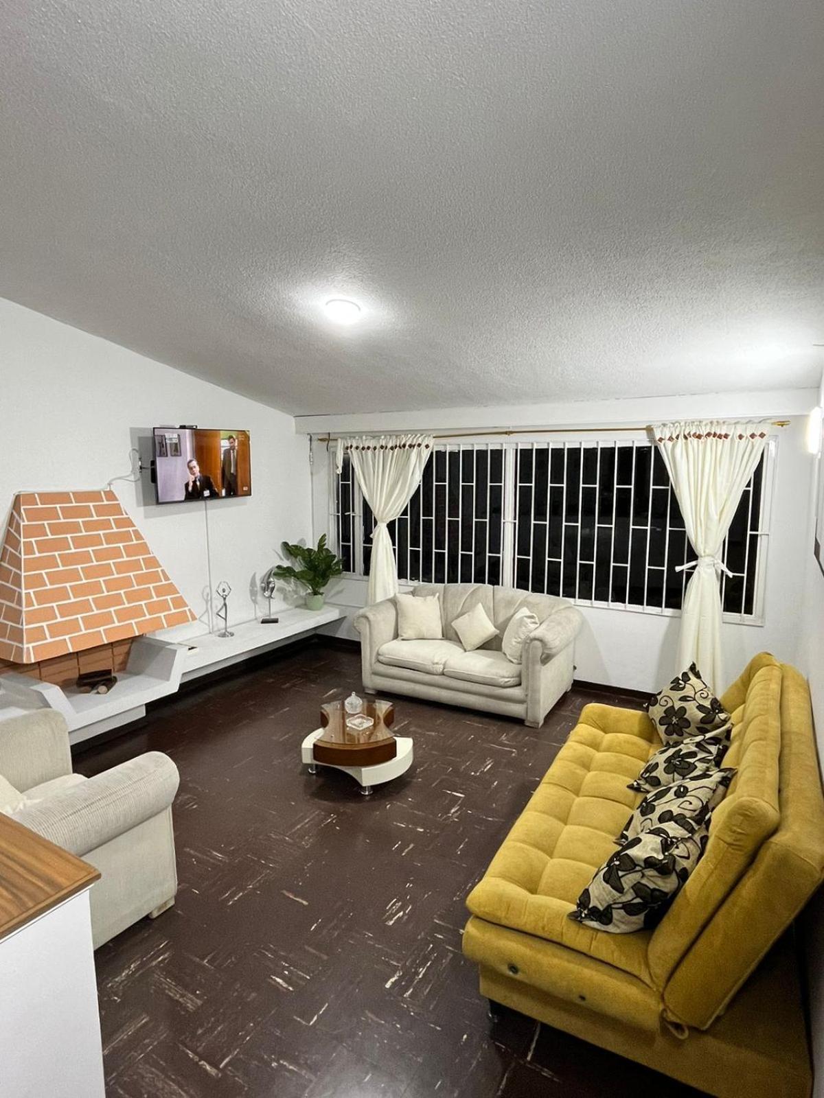 Casa Viajeros a 5 Minutos Del Aeropuerto
