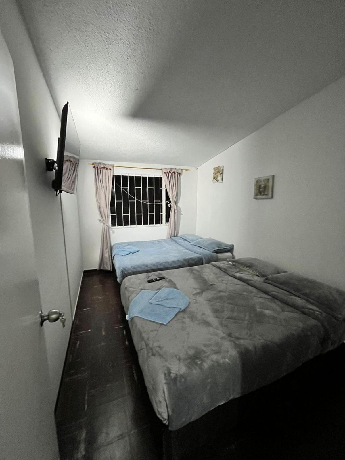 Casa Viajeros a 5 Minutos Del Aeropuerto