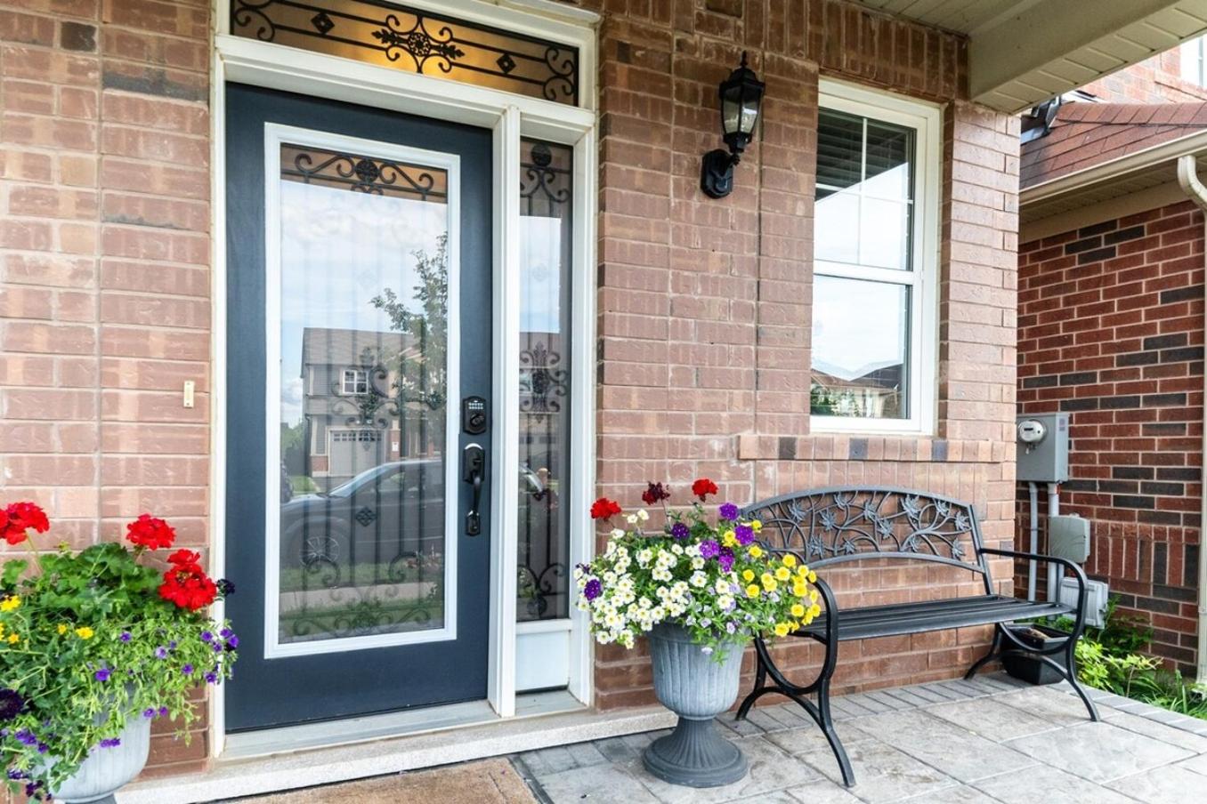4br Near Hilton Falls - Kelso - Gazebo, Workspace