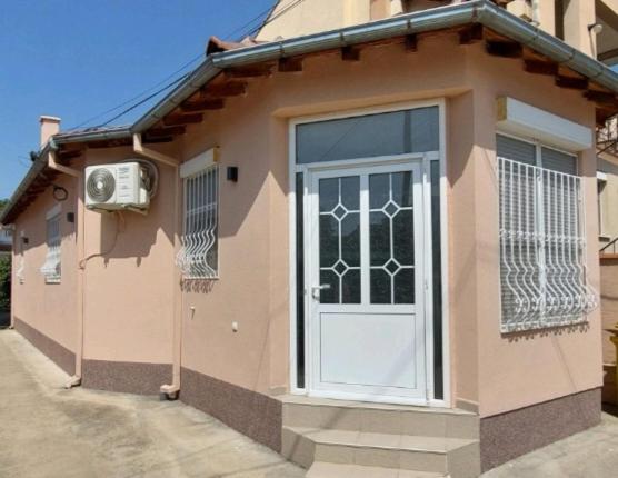 Knezevic House
