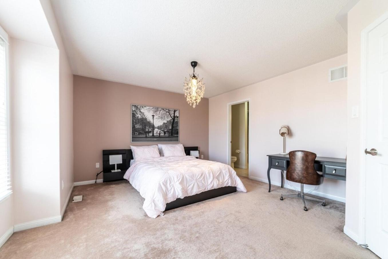 4br Near Hilton Falls - Kelso - Gazebo, Workspace