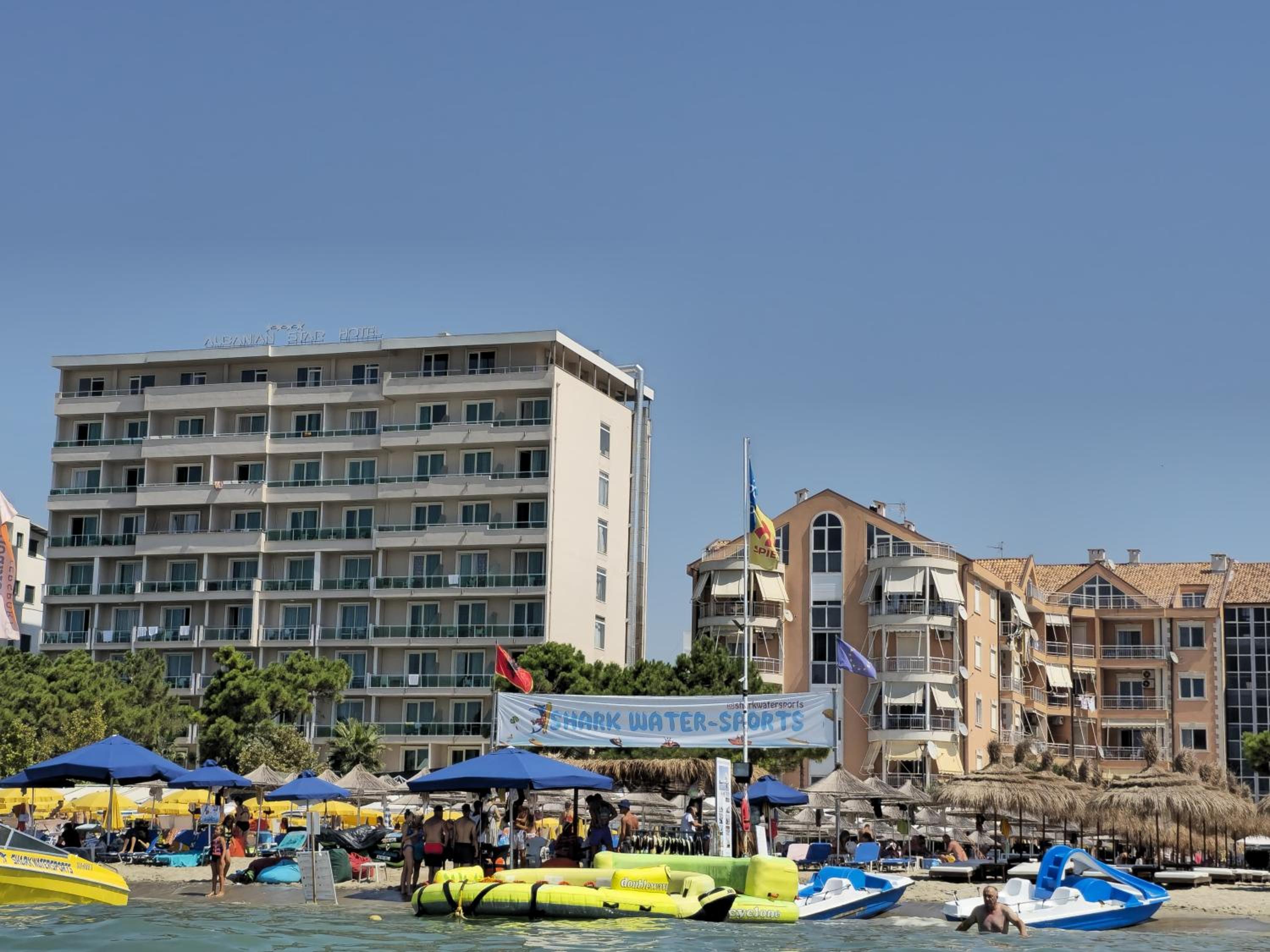 Blue Studio, Modern & Beachfront - by BETA Premium