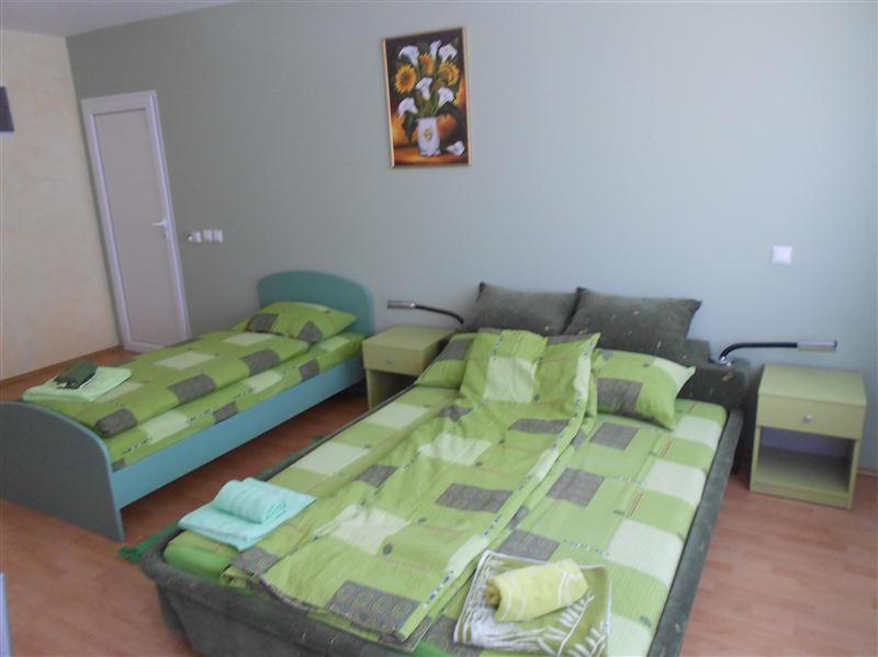 Studio Apartmani UZOR