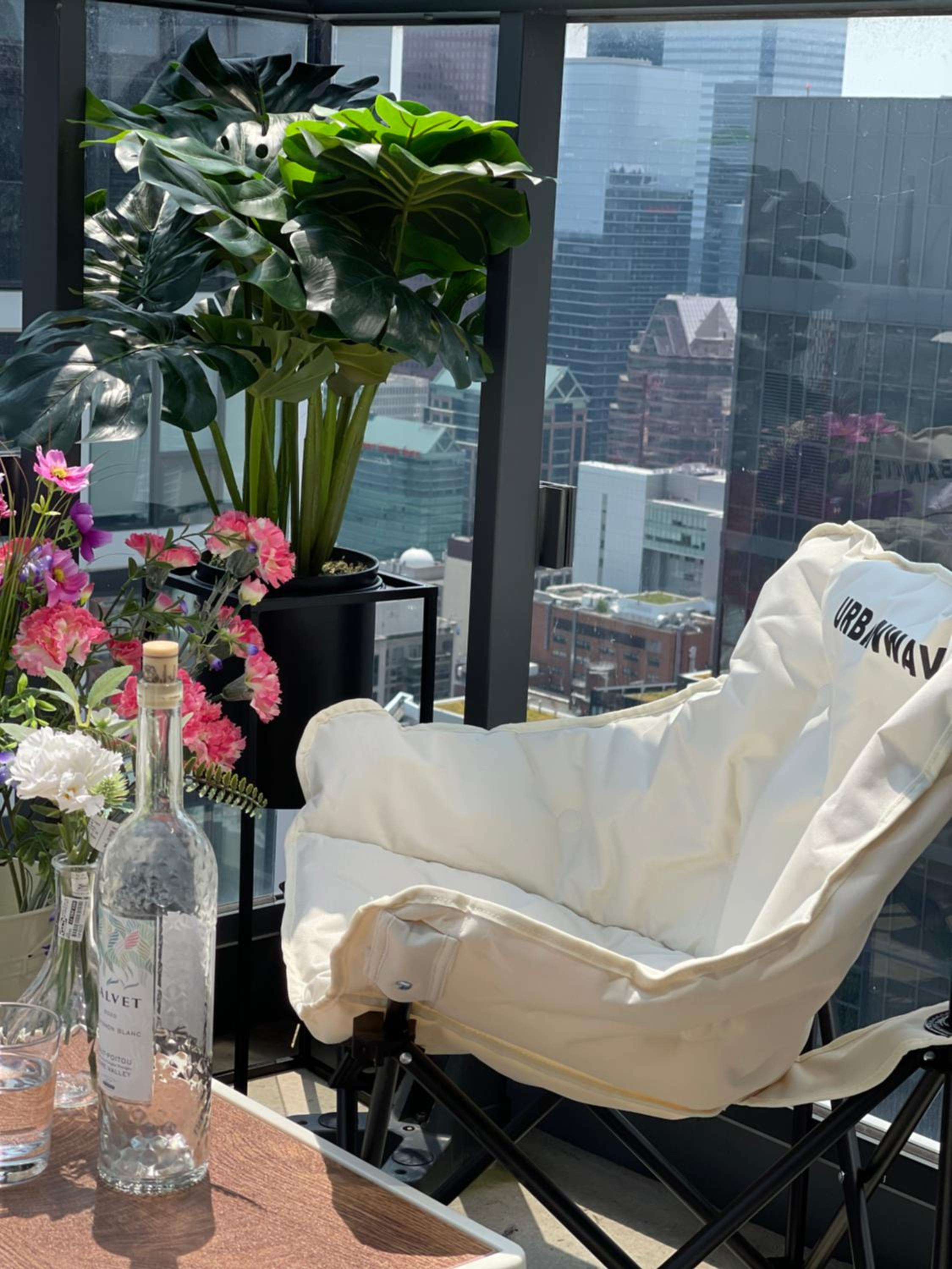 INFIVILLA Boutique Penthouse-Live in the SKY with Amazing Lakeview! Downtown Toronto!B