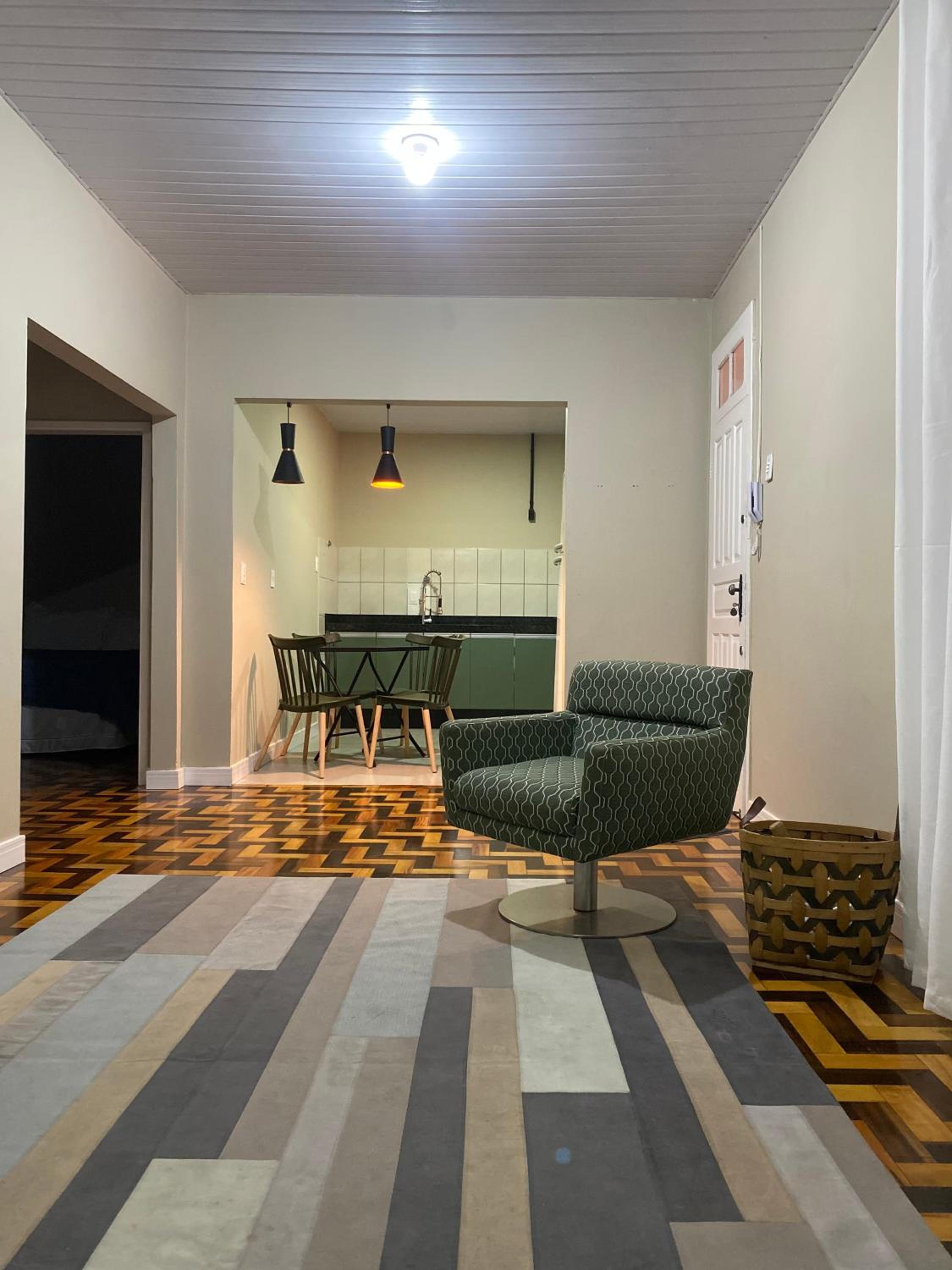 Casa da Vila 9a - prox beira Mar