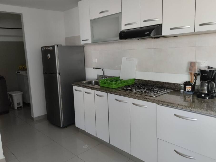 Apto de 3 alcobas, 2 balcones en lugar estratégico