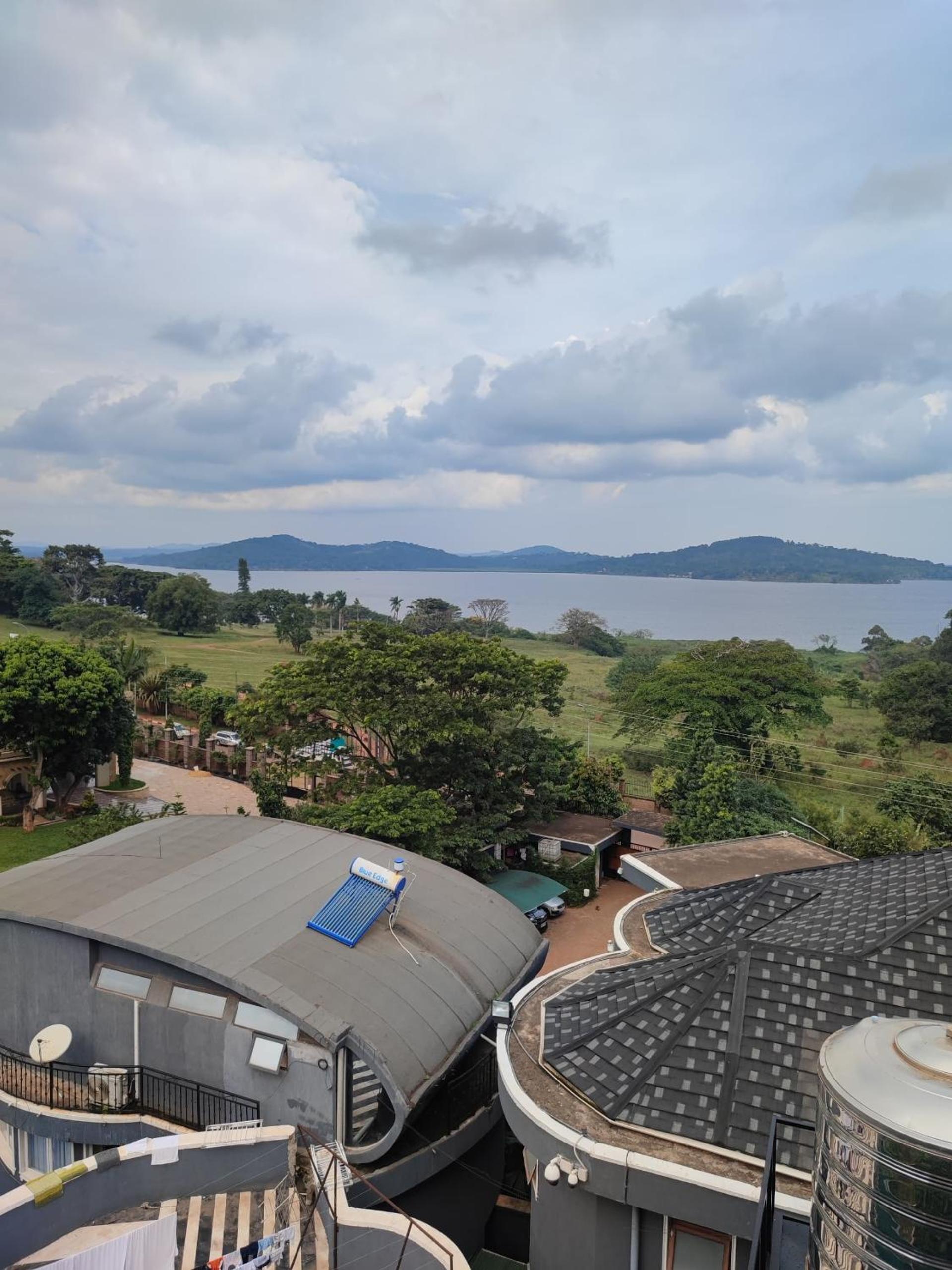 Buziga munyonyo apartments view 3