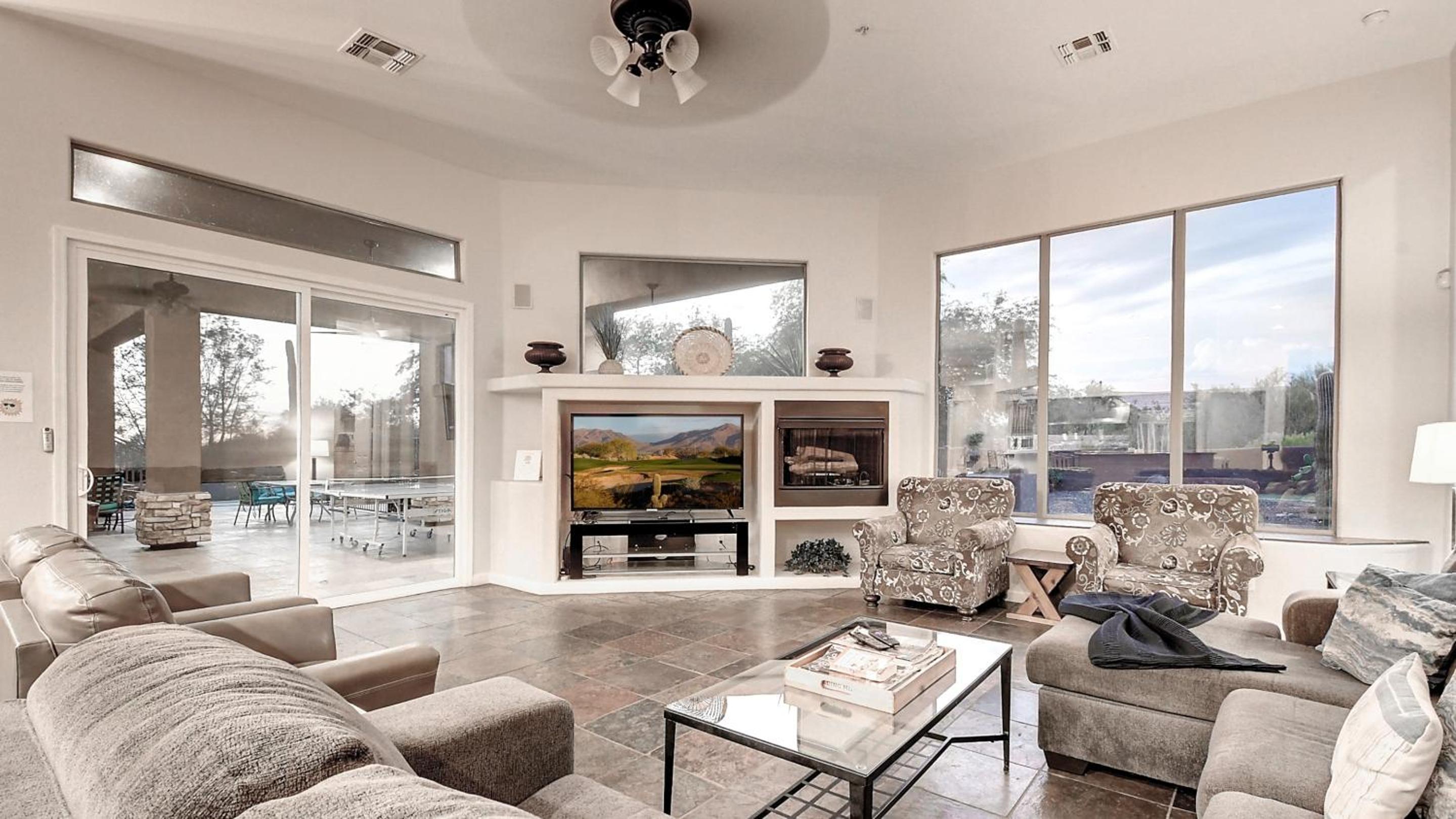 Custom Home 2 ACRES True Indoor-Outdoor Living