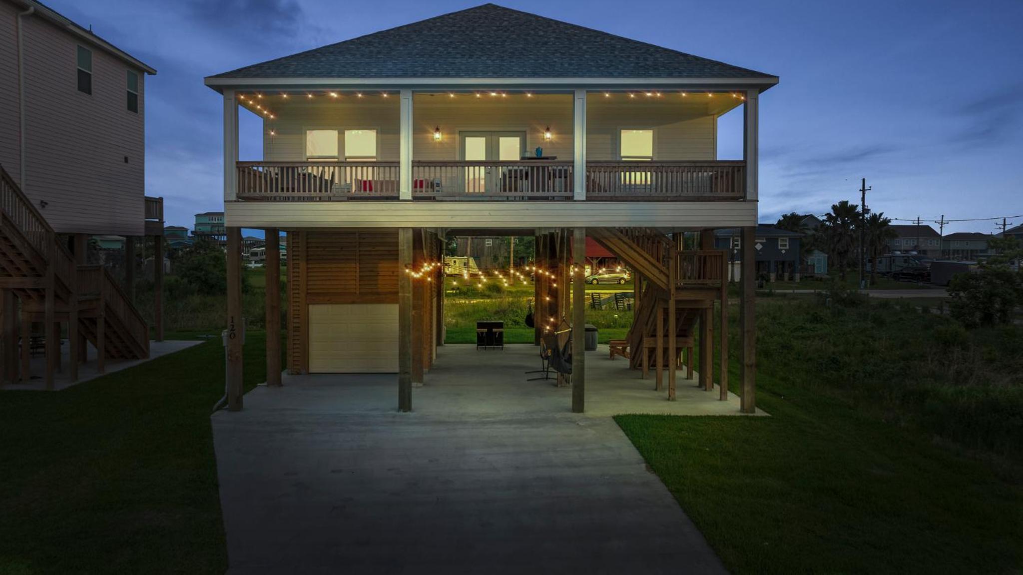 Crystal Cabana