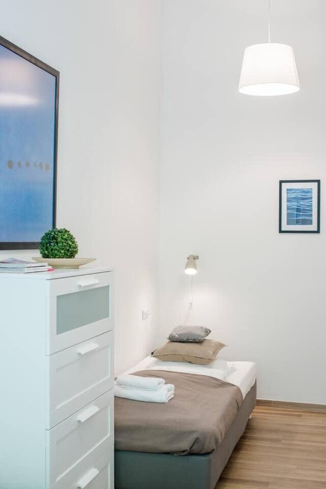 Brand NEW central AC apartment view 5