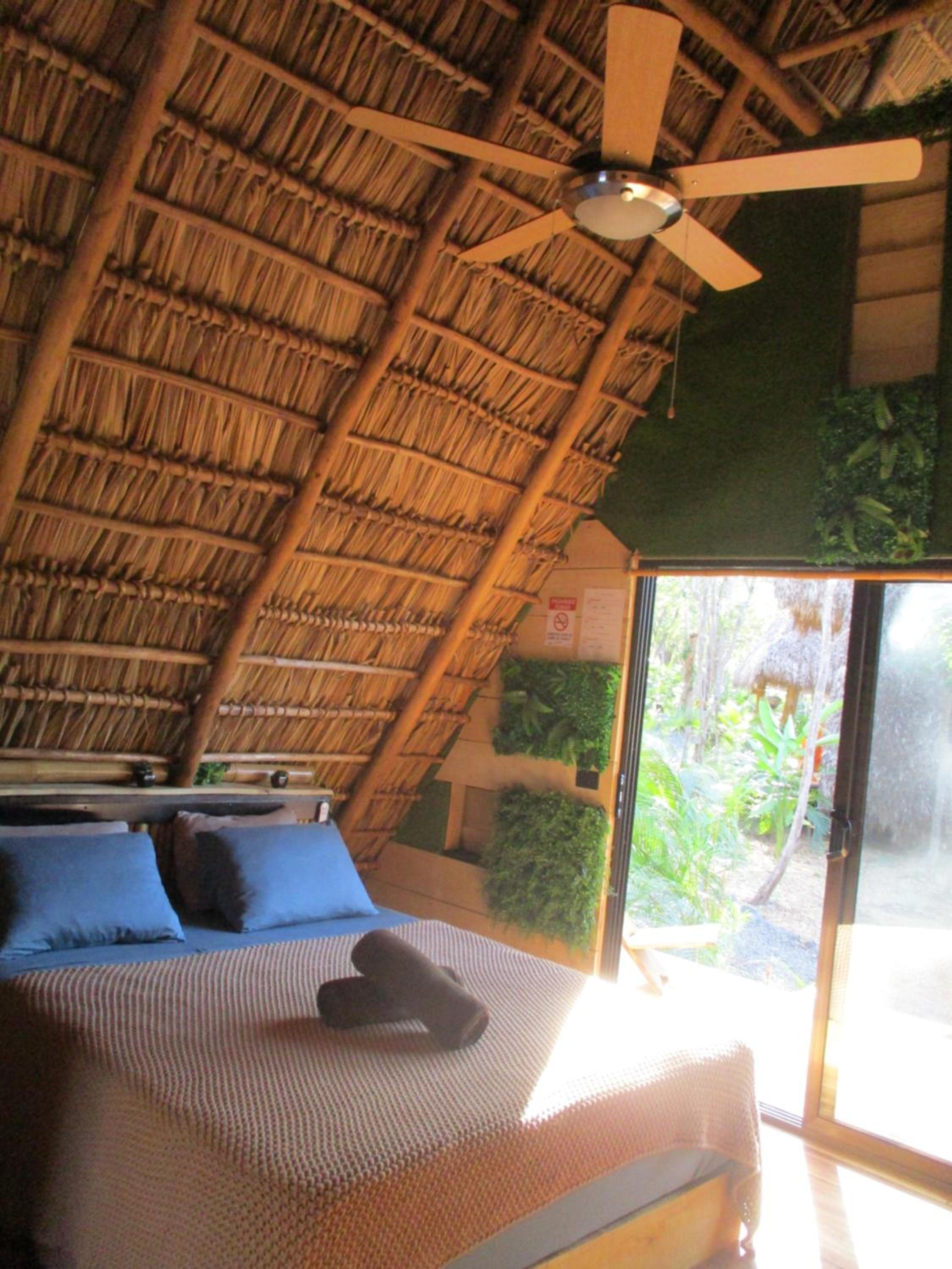 Cabinas de Lou Eco Lodge TAMARINDO