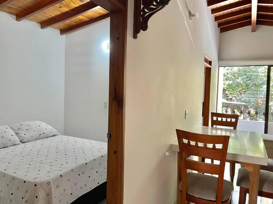 Apto amplio 3 hab para familias y grupos Sabaneta