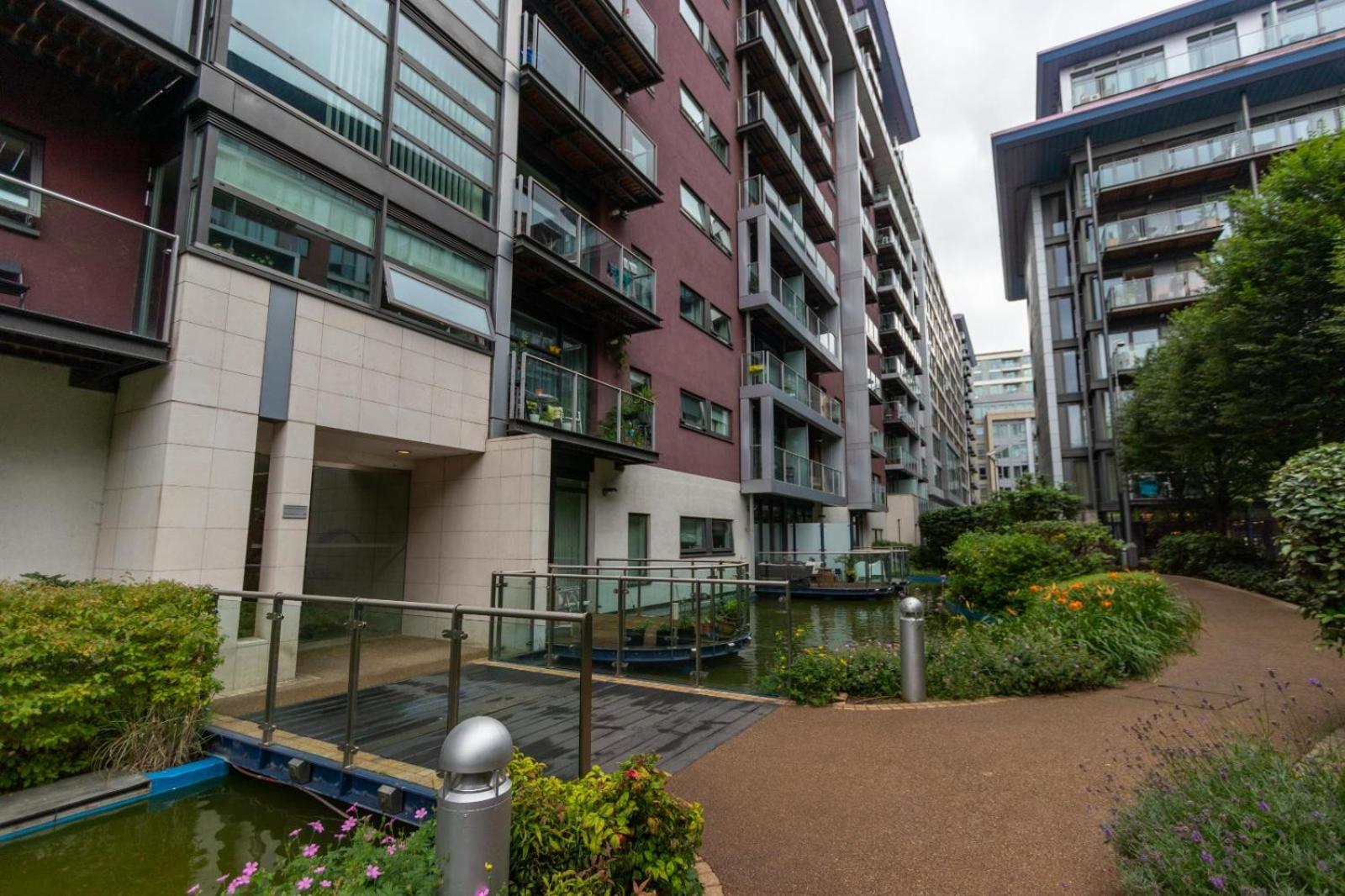 Riverside Apartment — London