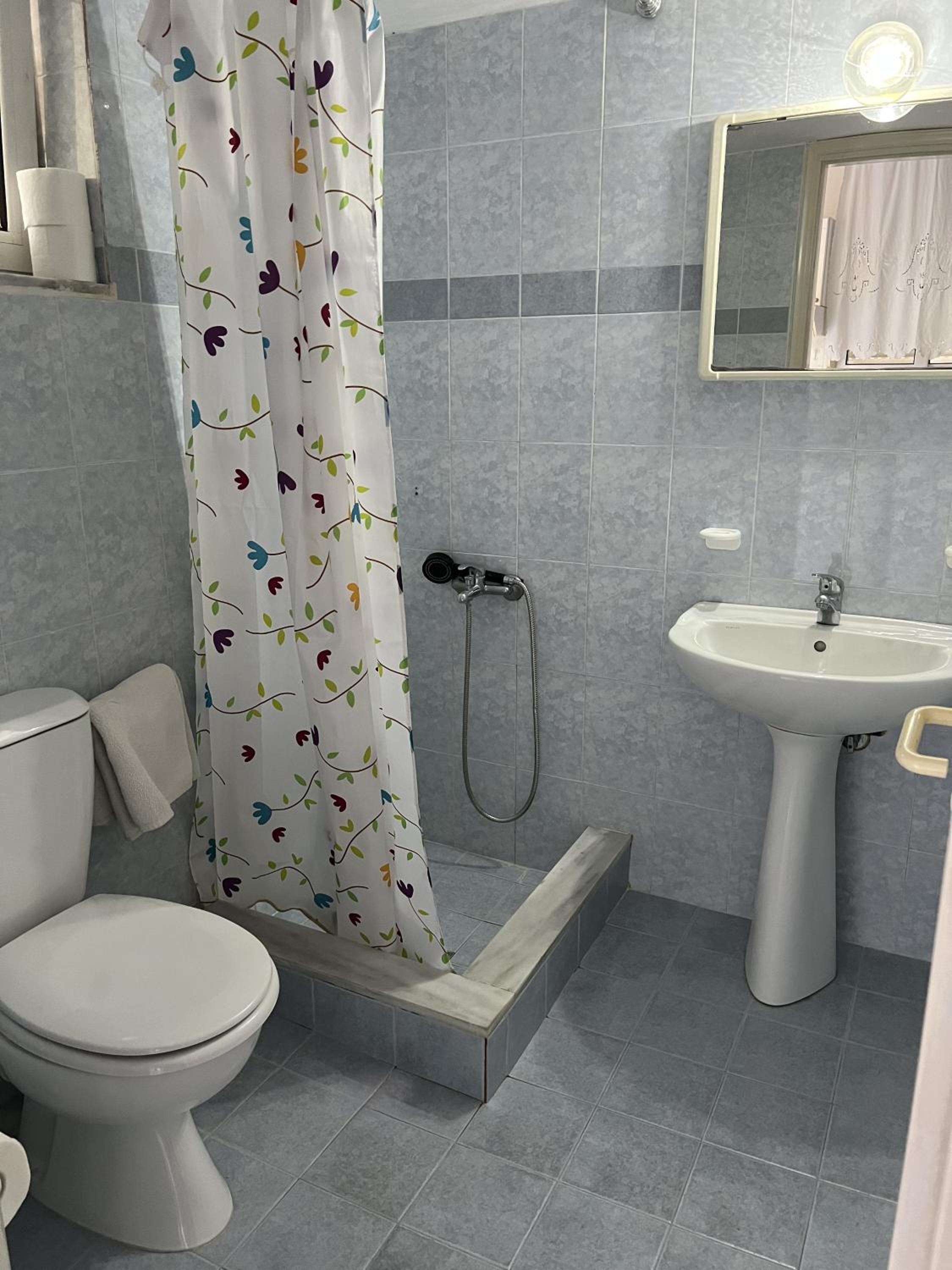 Kakovatos Guest Rooms