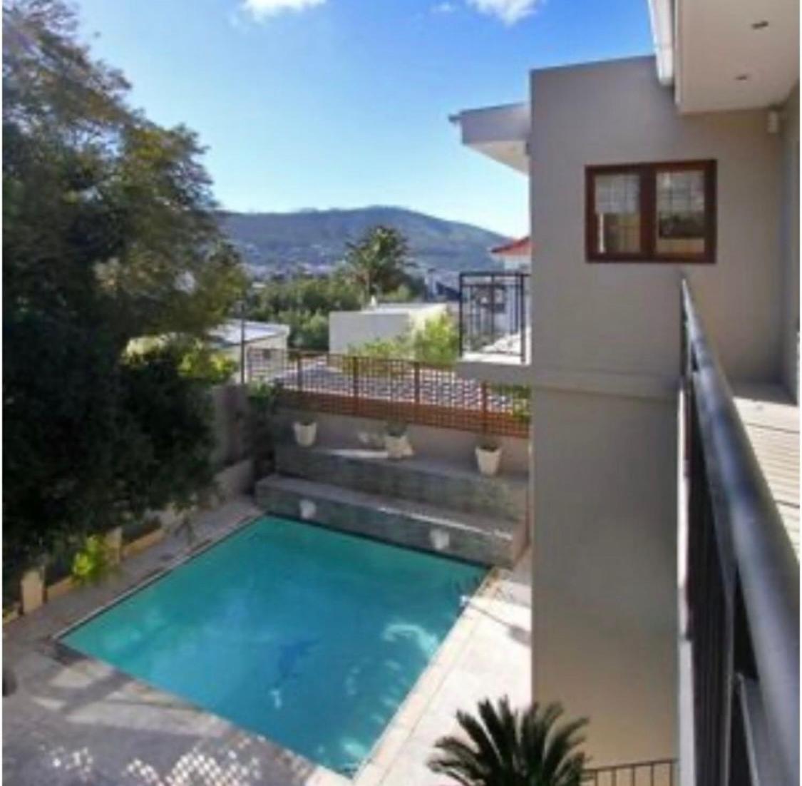 Buxton Villa, Oranjezicht Cape Town view 3