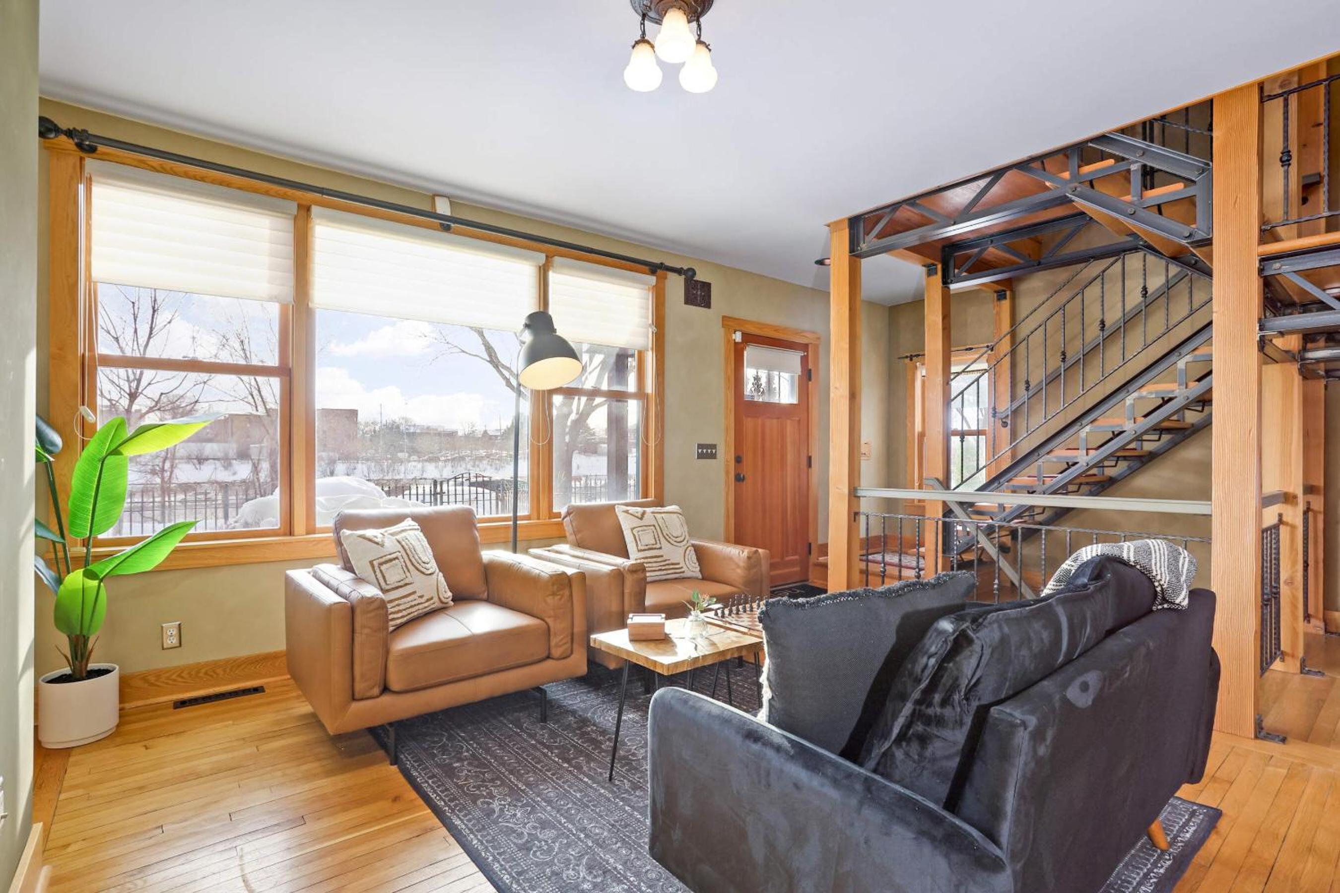 Ekman Carriage House