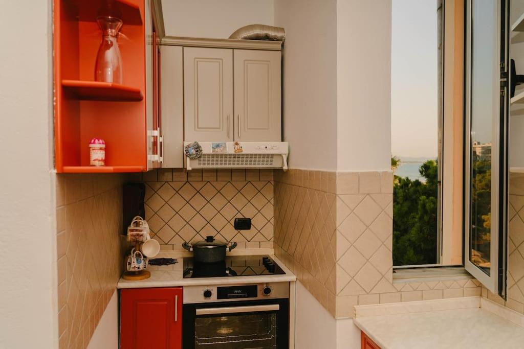 Beachside Paradise Apartment photo 3