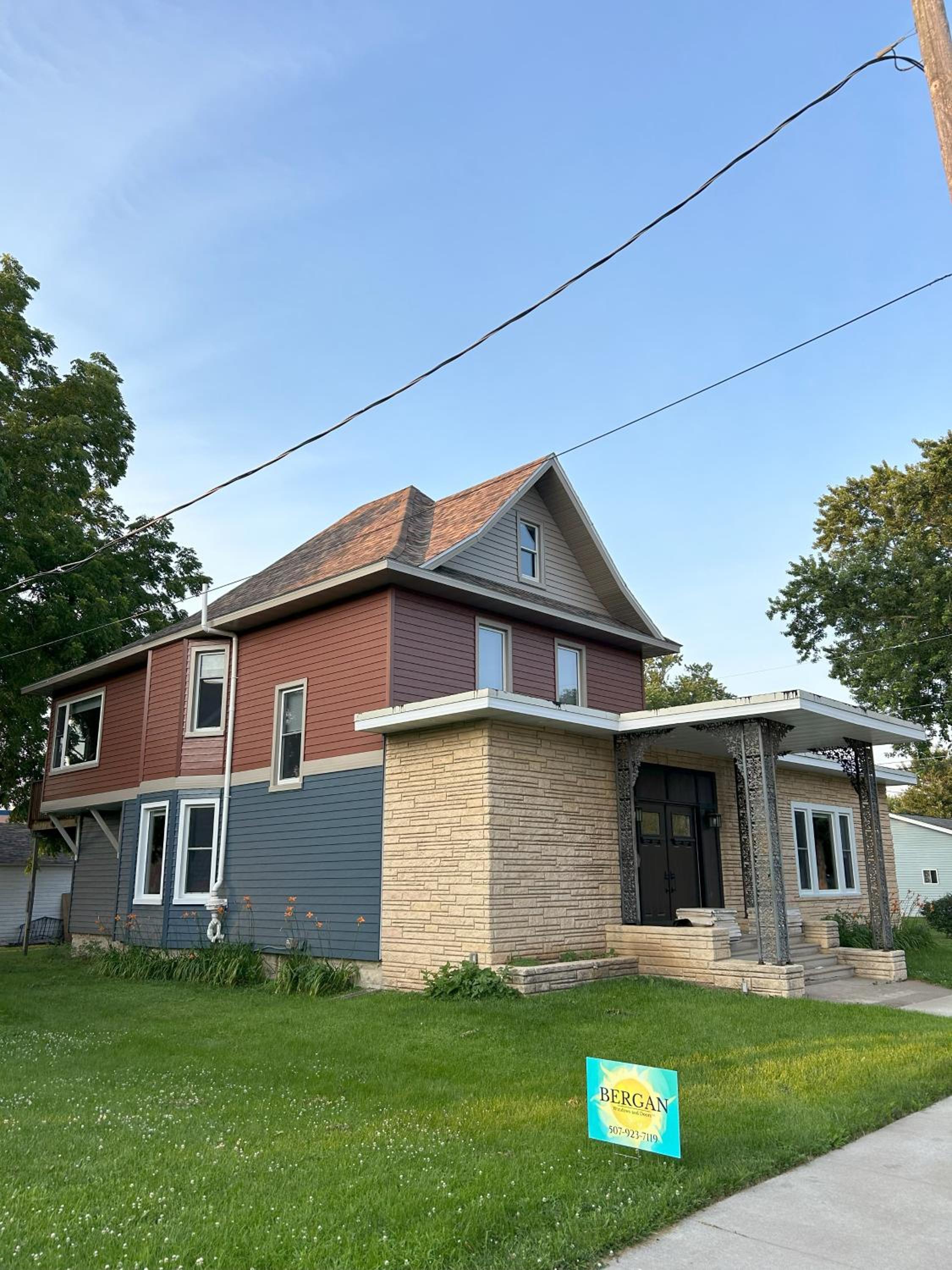 Cozy/spacious home near Whitewater