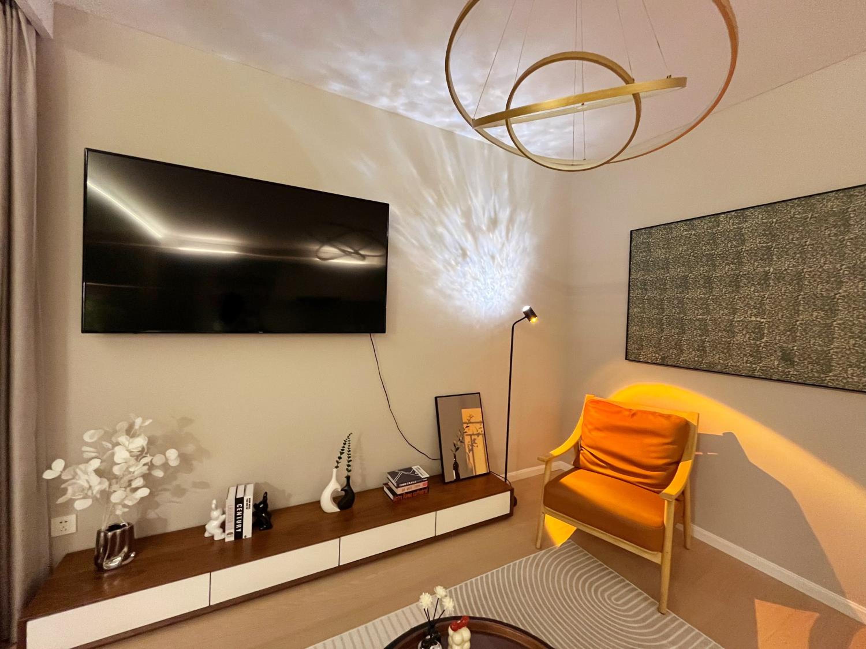 Shanghai Sunshine House - family friendly suite - near the Bund & Yu Garden