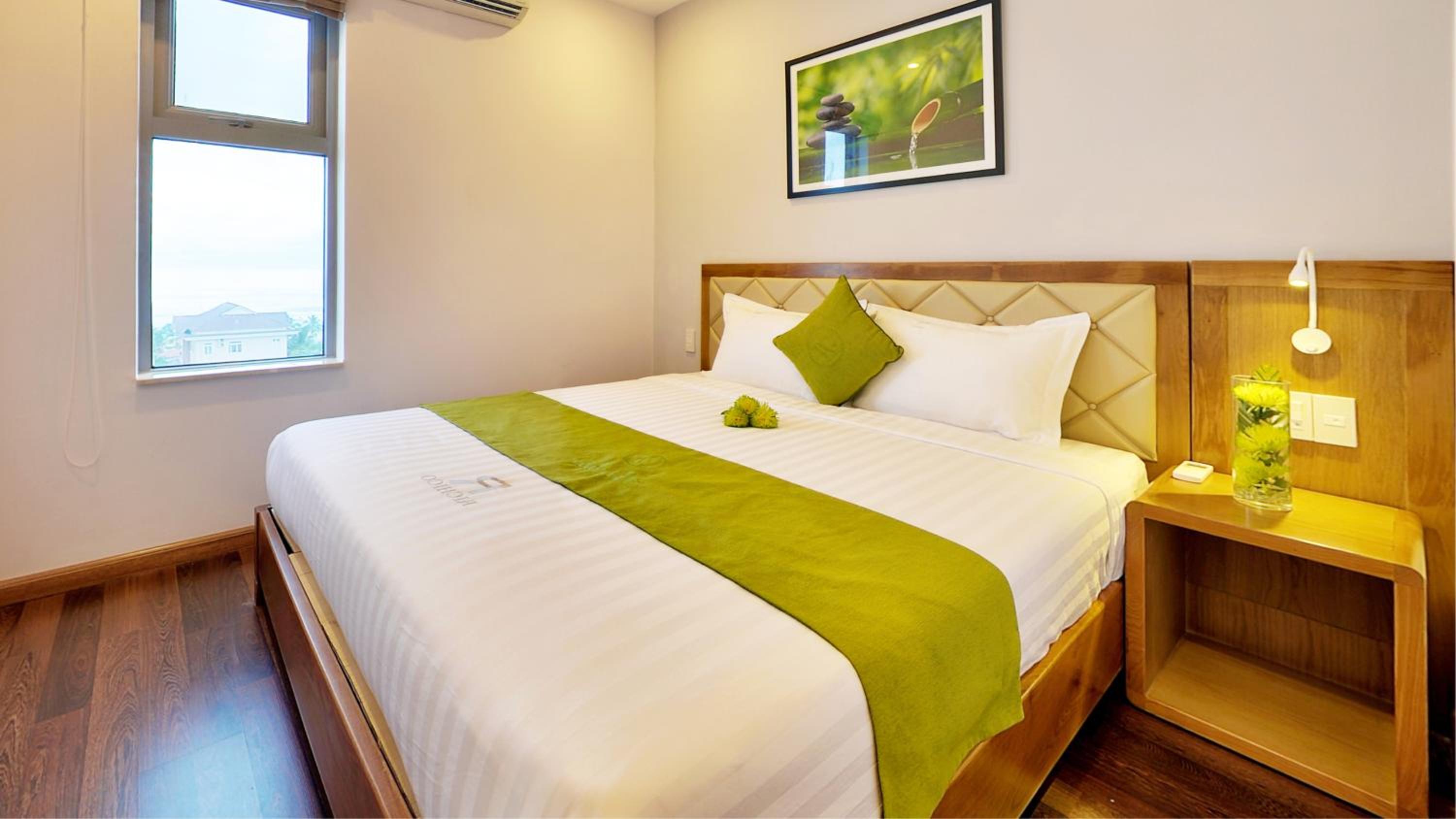 Ronal hotel view 3