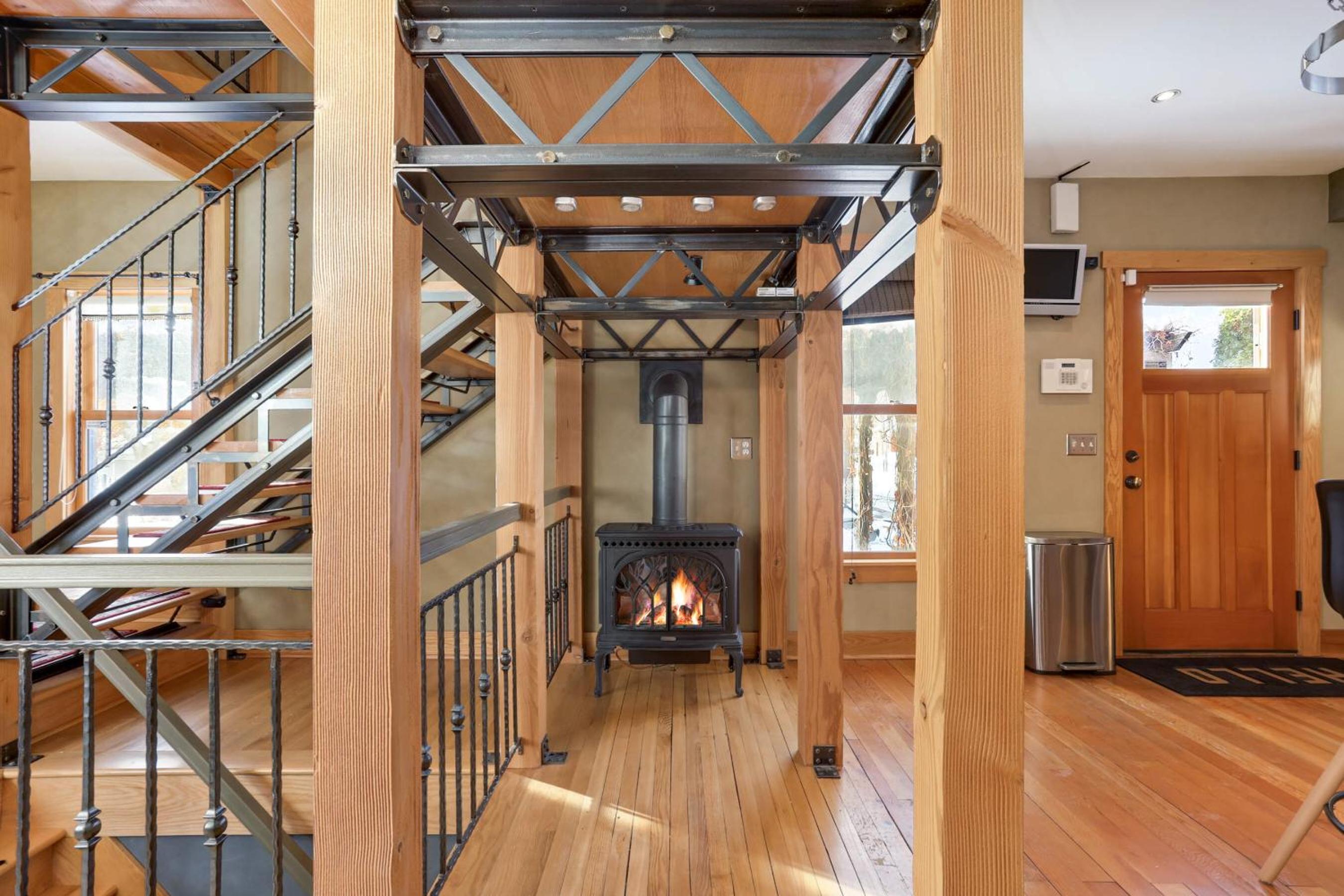 Ekman Carriage House