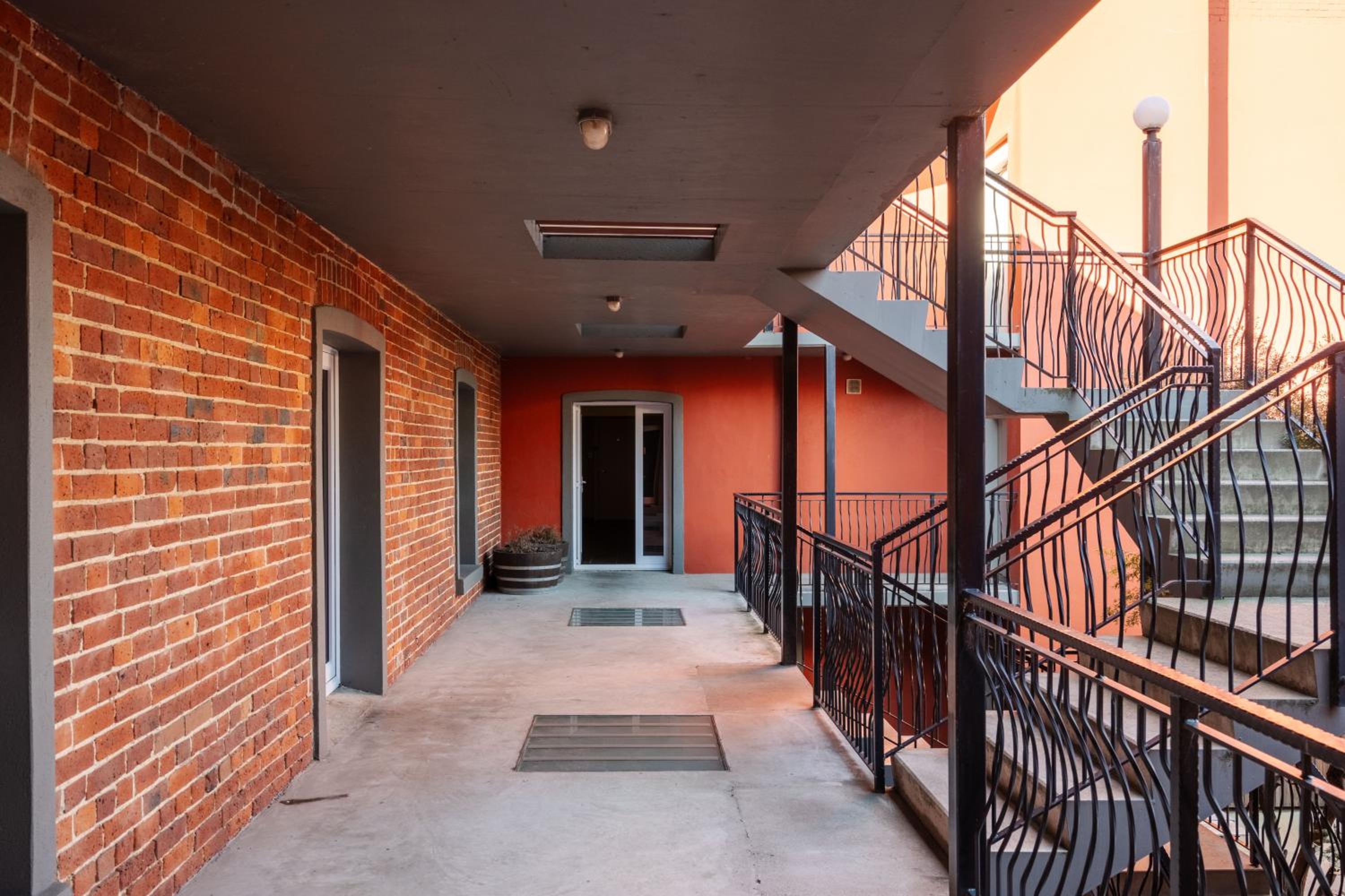 Manor Place Stays- Apartment Two