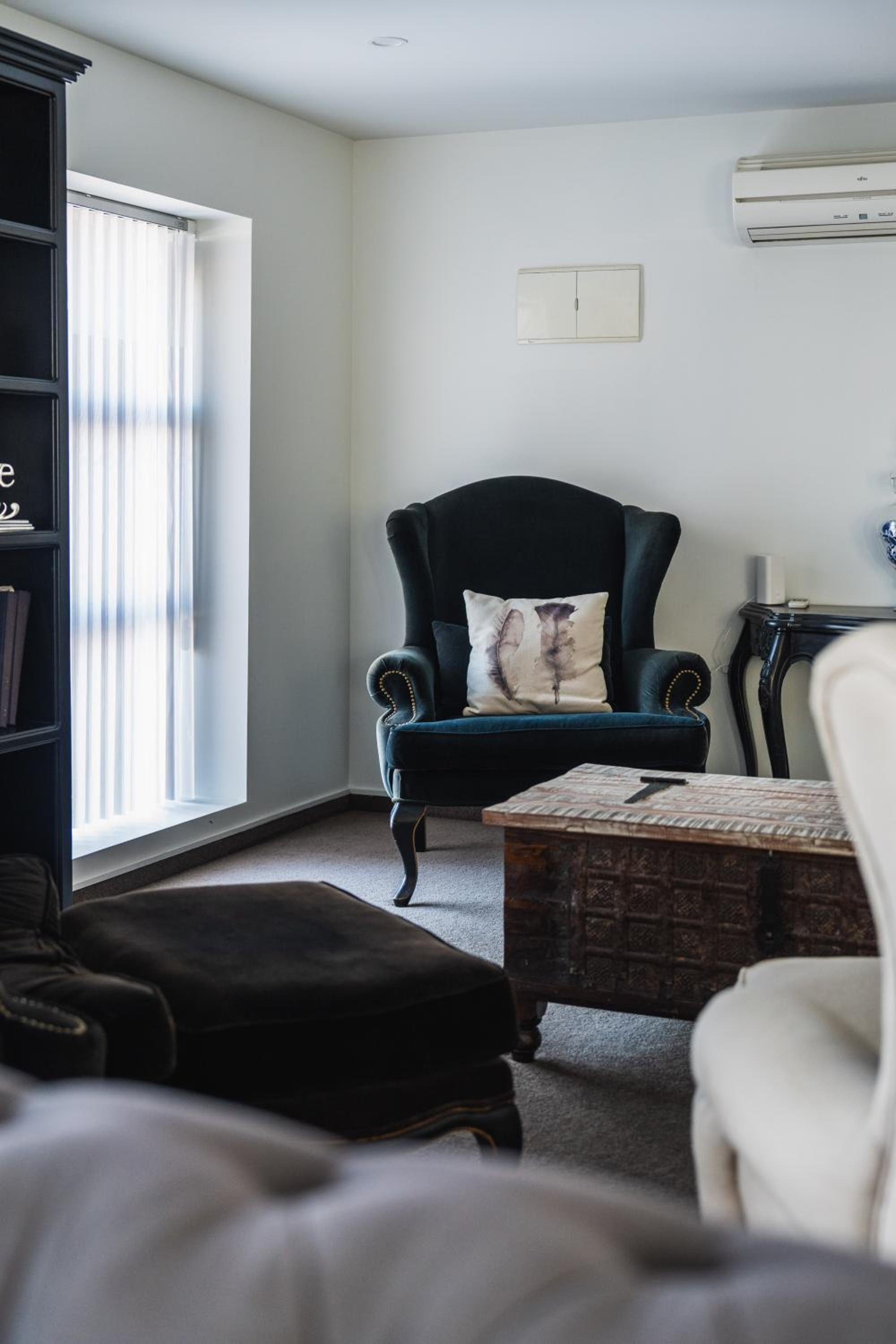 Manor Place Stays- Apartment Two