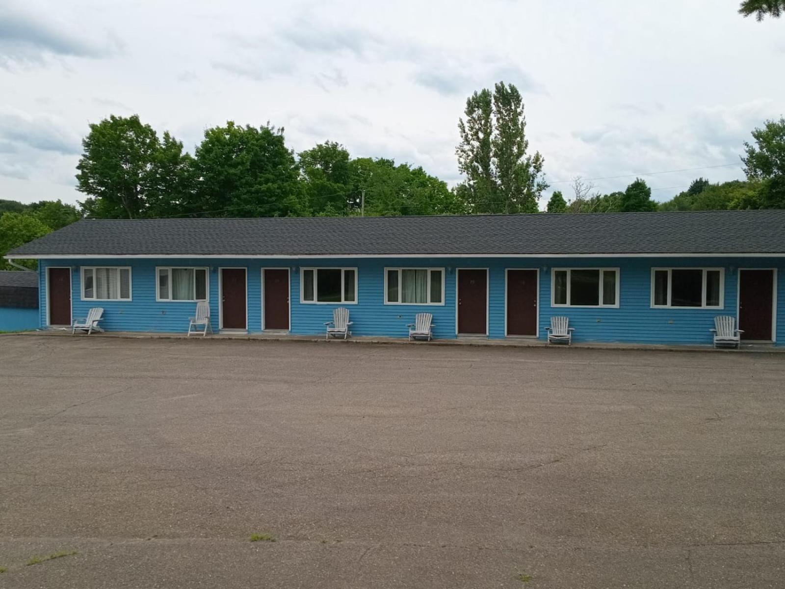Stiles Motel Hill View Woodstock NB