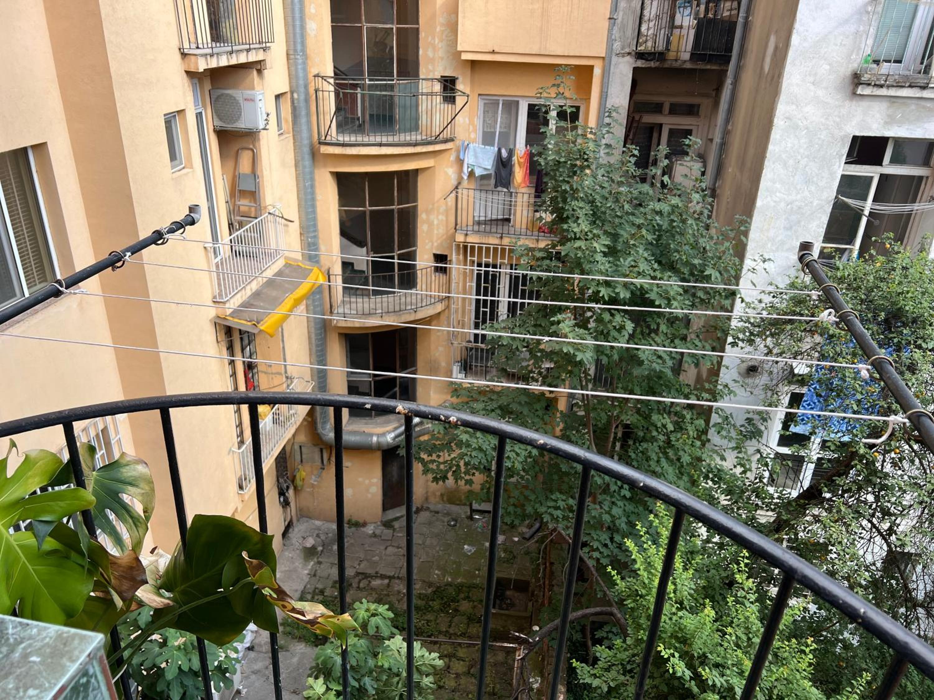 Sofia Downtown Stylish Stays