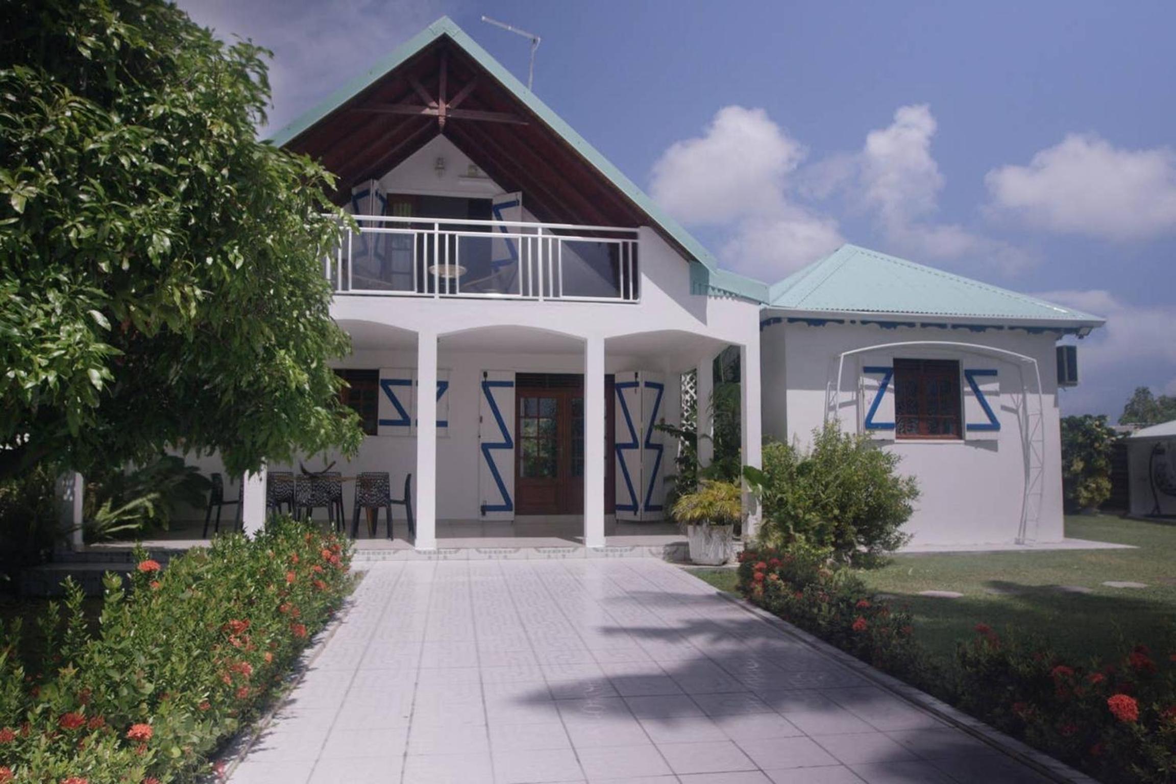 Villa de luxe à Saint Francois, piscine view 4