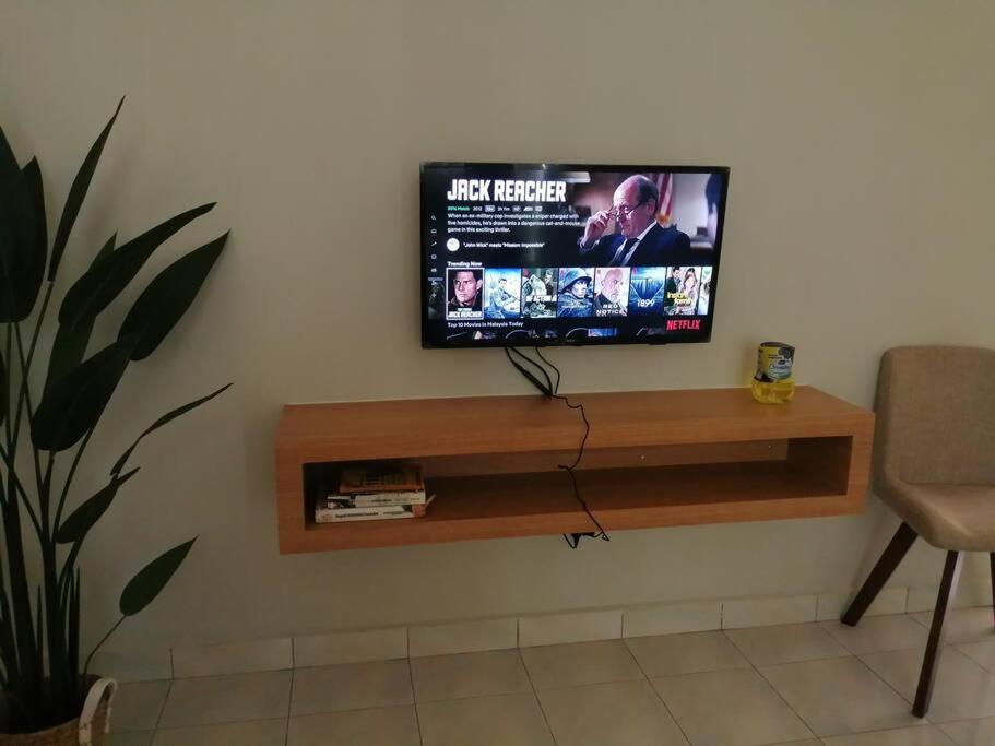 Cozy SEMI-D Home, Bandar Perdana - 3 Airconds photo 8