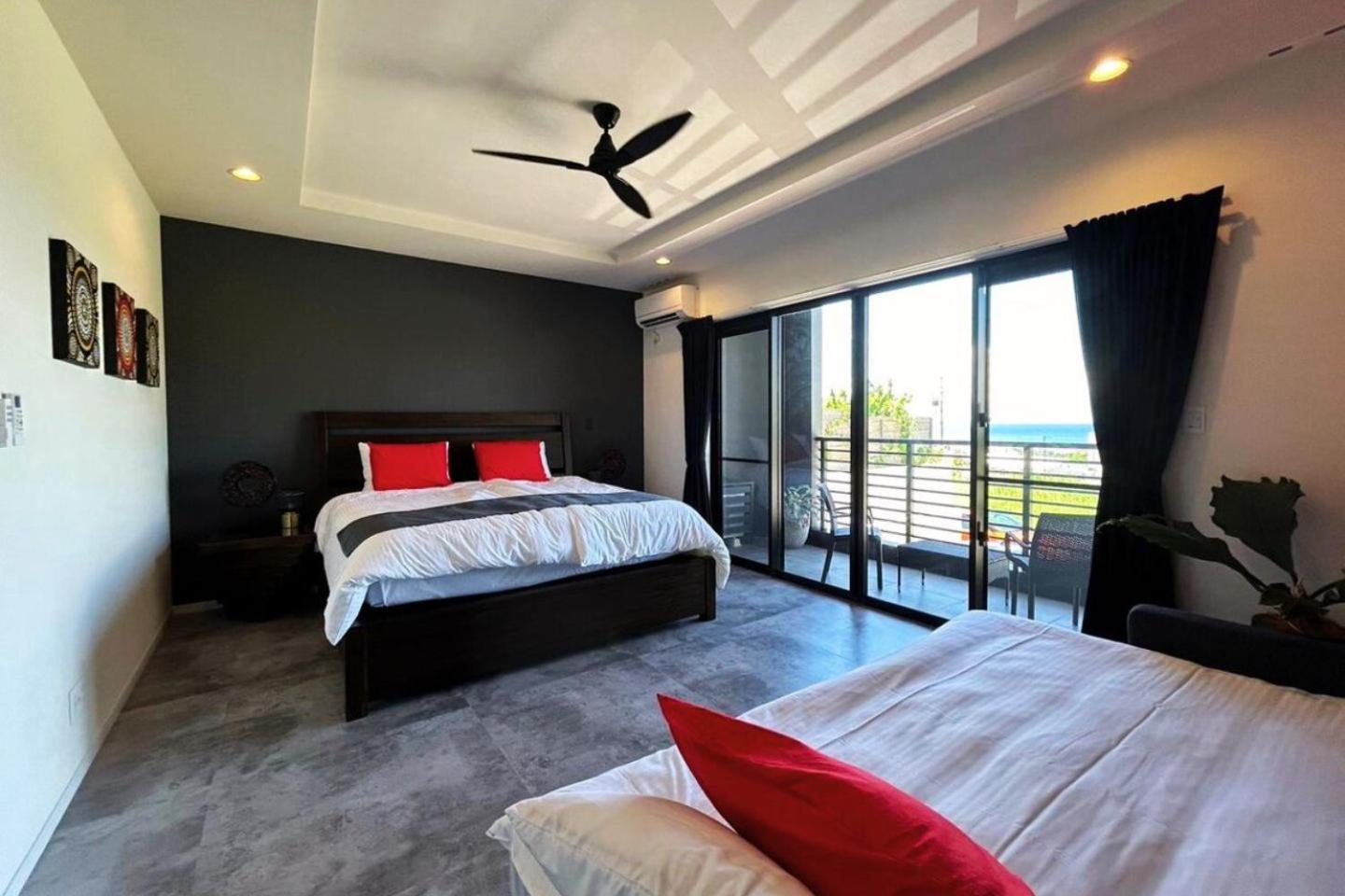 Luxury Villa Maeda Unit1 view 3