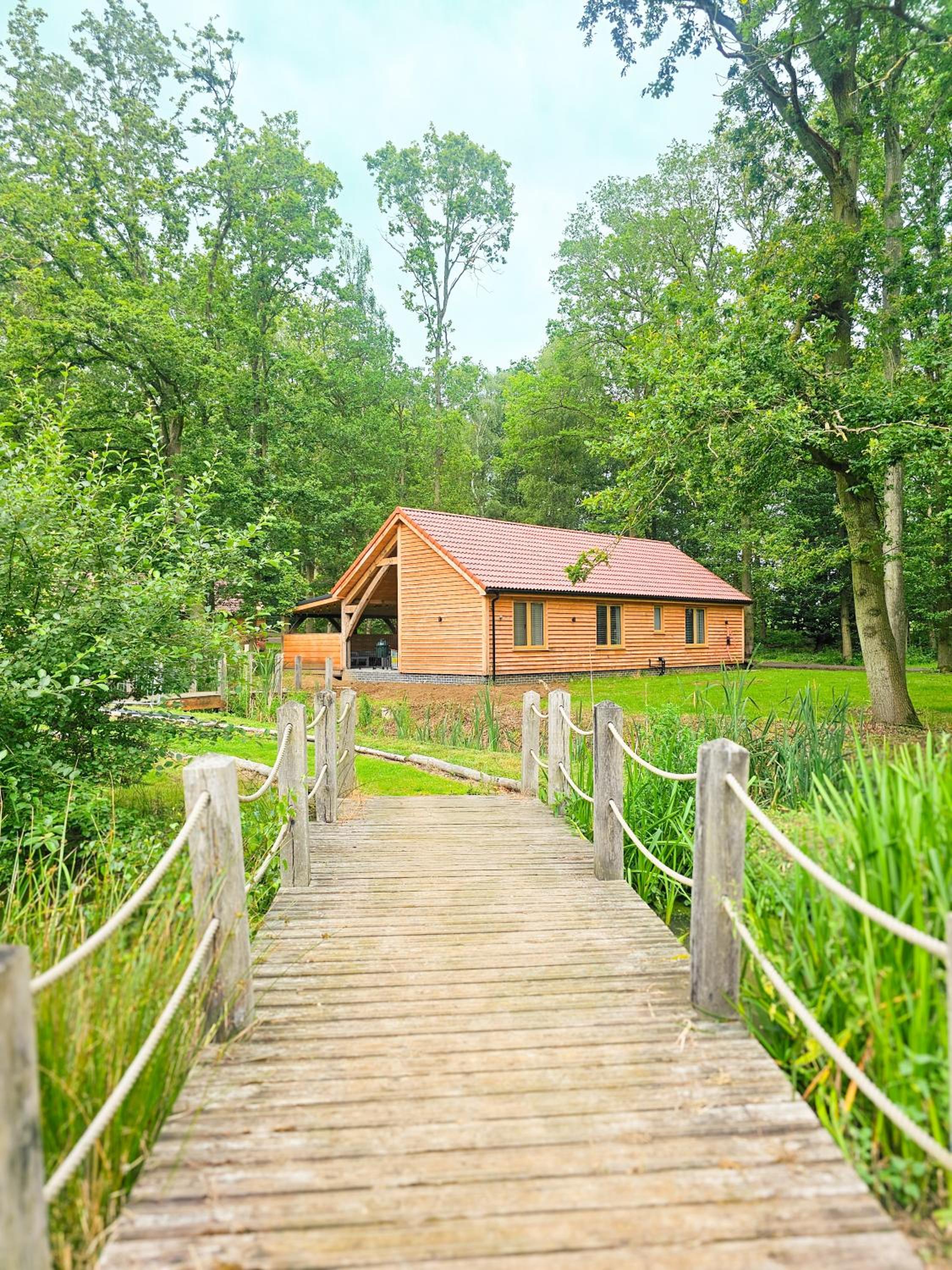 Hay's Wood Retreat - Holiday Lodges view 5