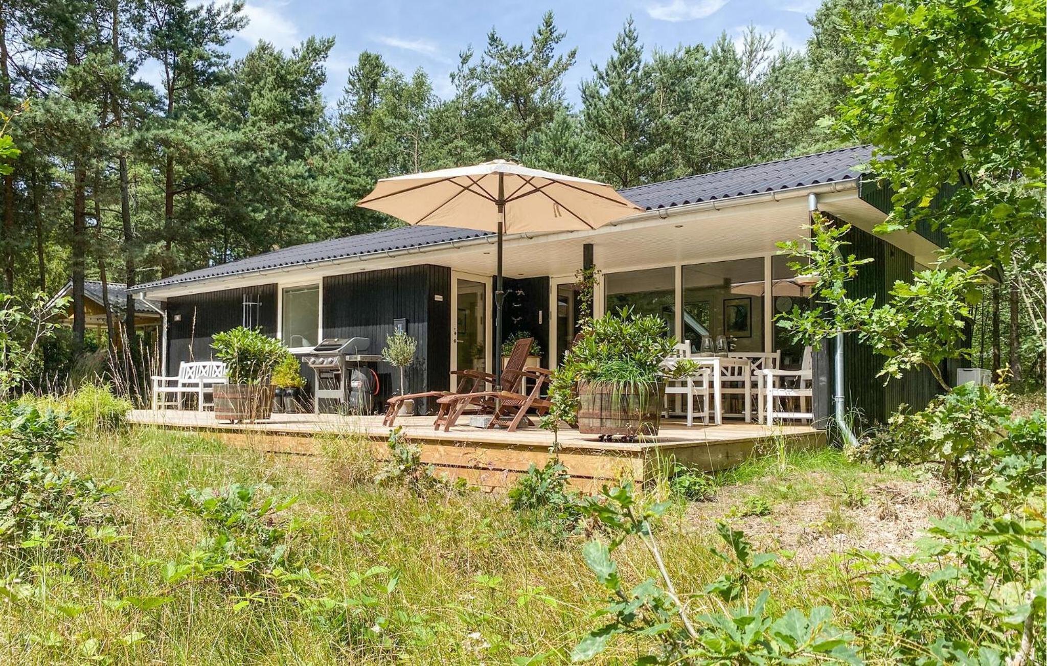 Amazing Home In Aakirkeby With Wifi