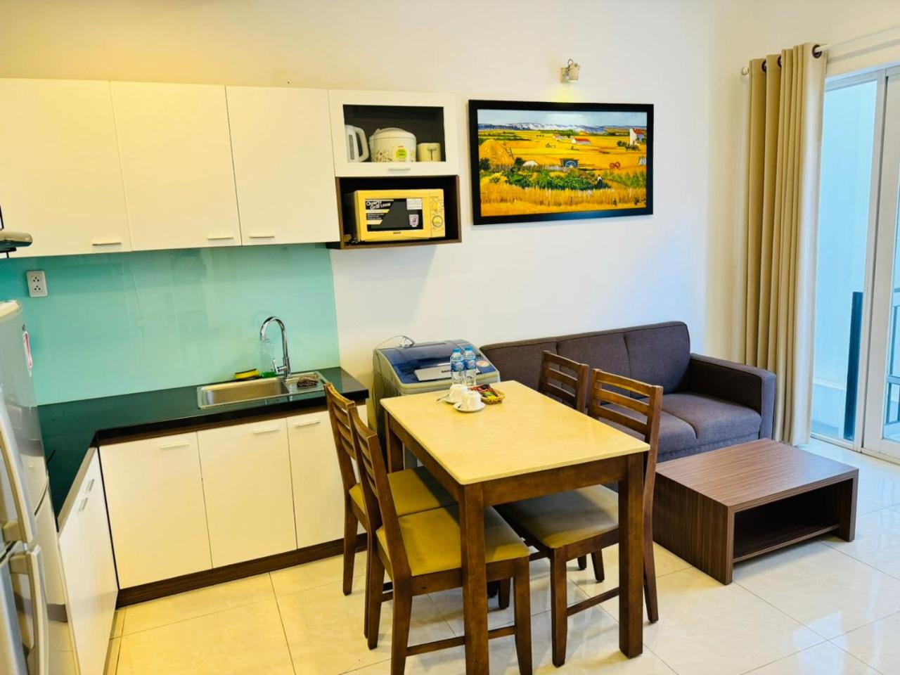 Pearl Service Apartment