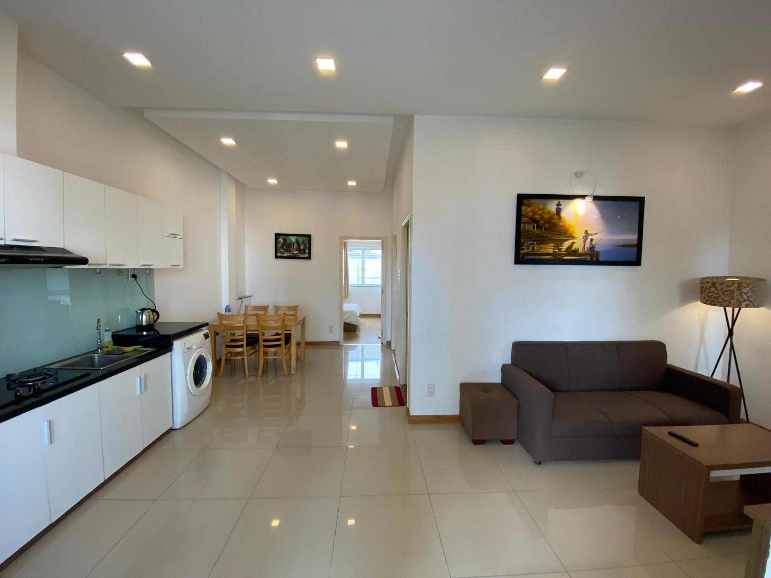 Pearl Service Apartment