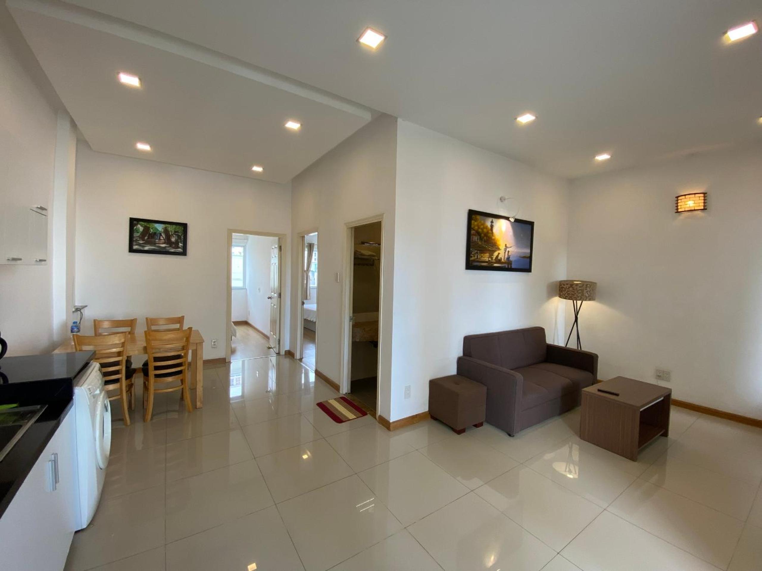 Pearl Service Apartment