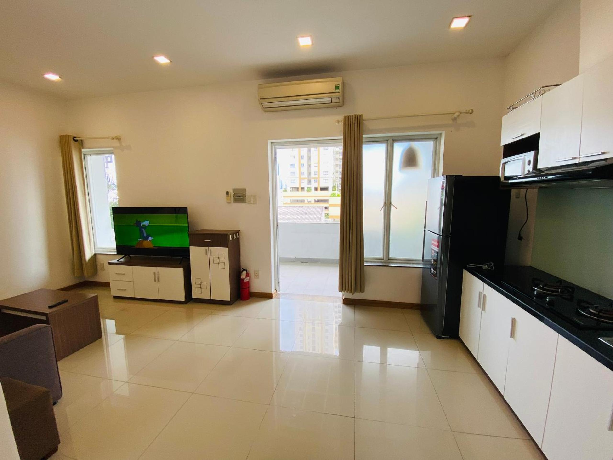 Pearl Service Apartment