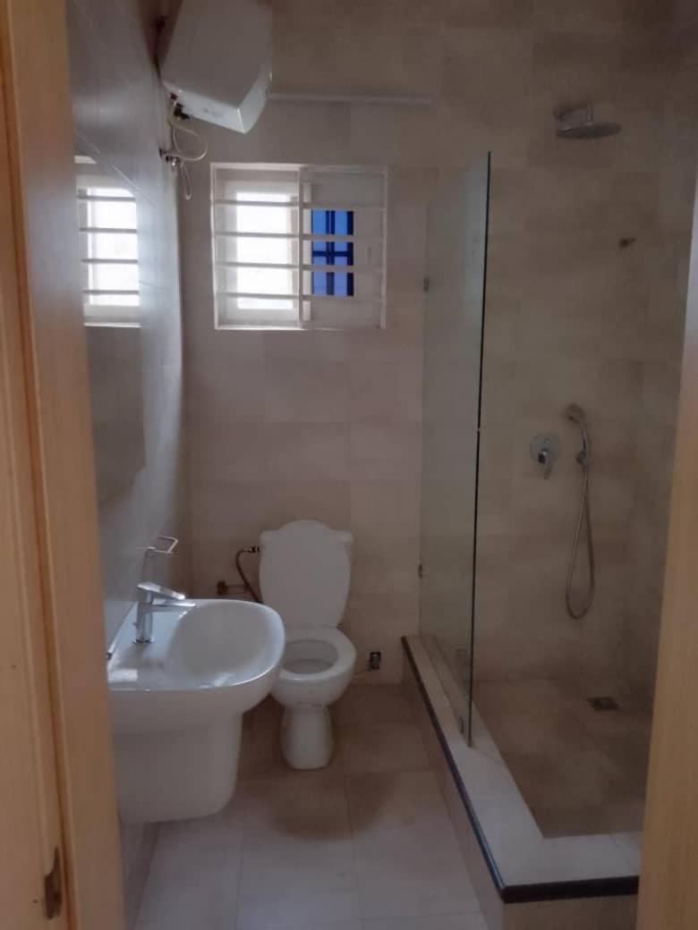 Luxurious 2 Bedroom Apartment view 4