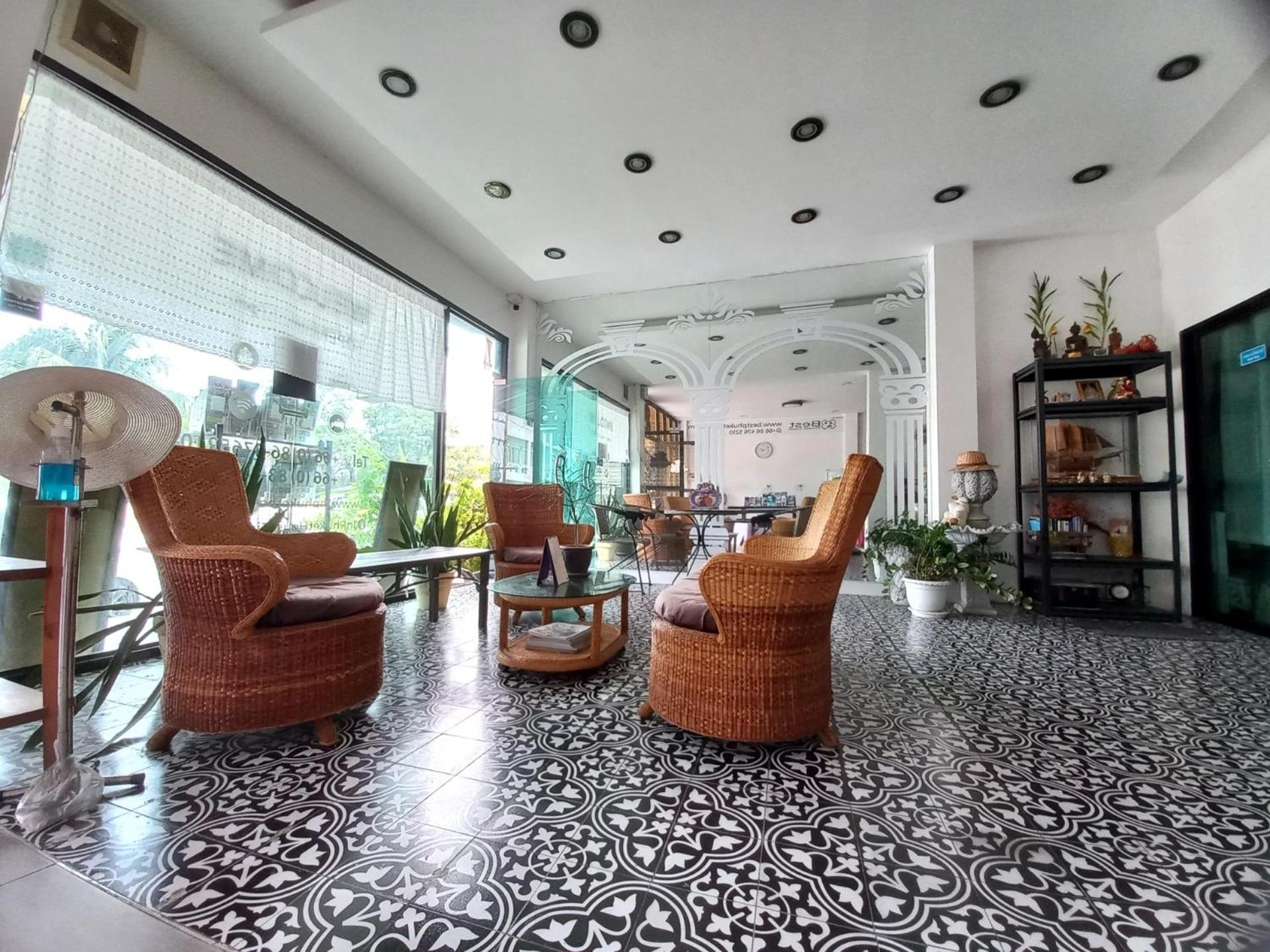 In Phuket House