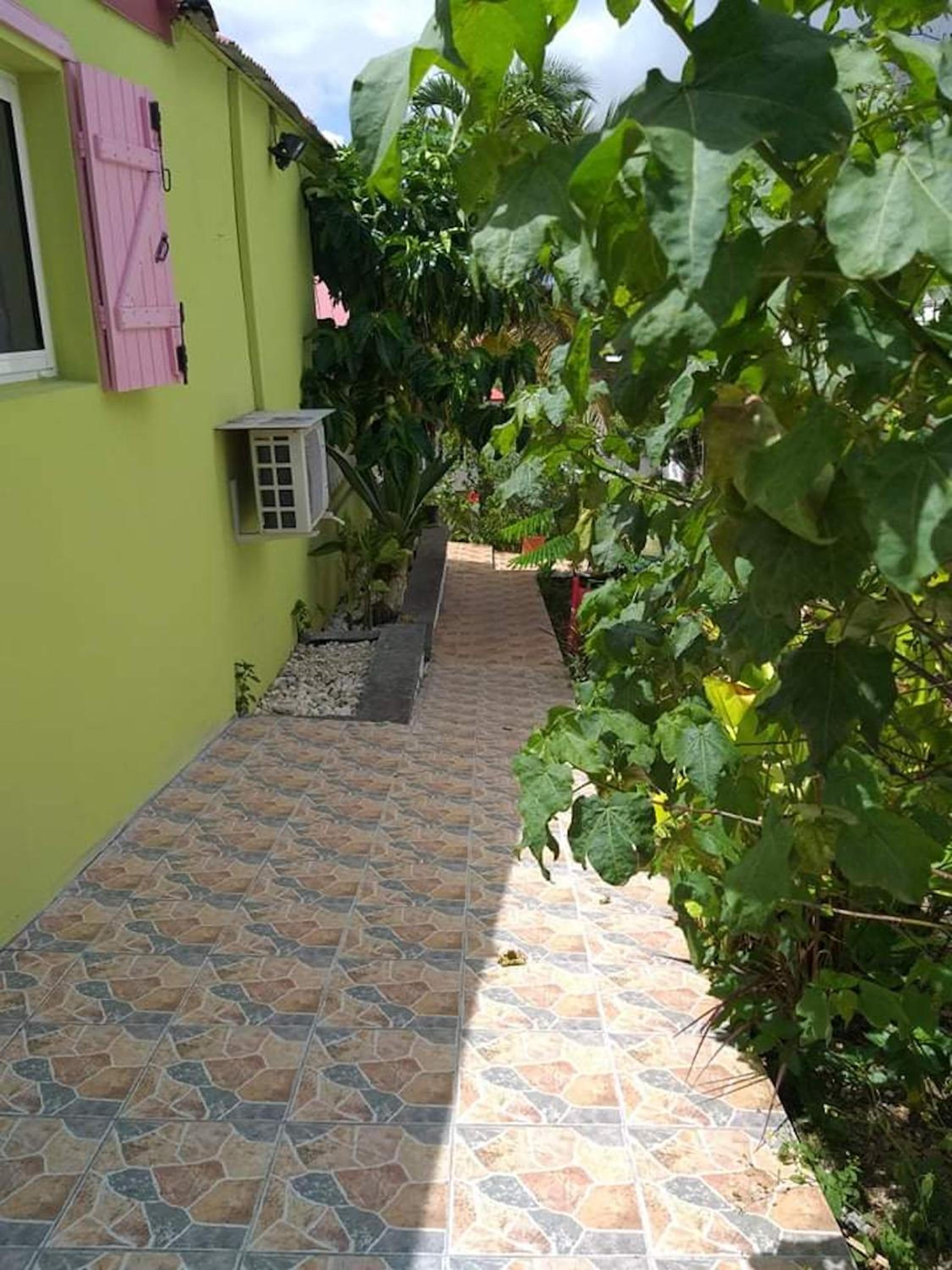 Photo 25