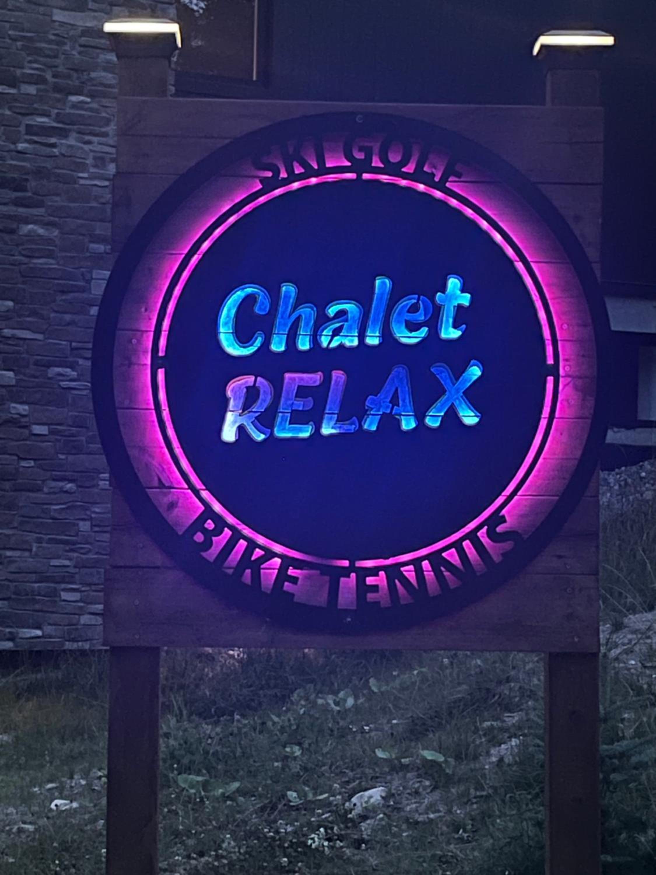 Chalet Relax with sauna steps from MSM lodge