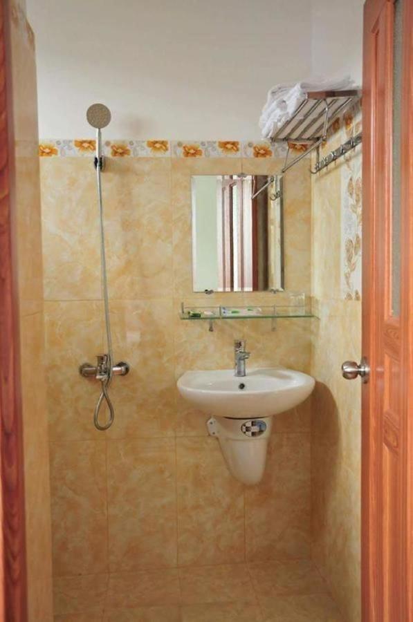 Tùng Hương Hotel PQ - by BAY LUXURY view 4