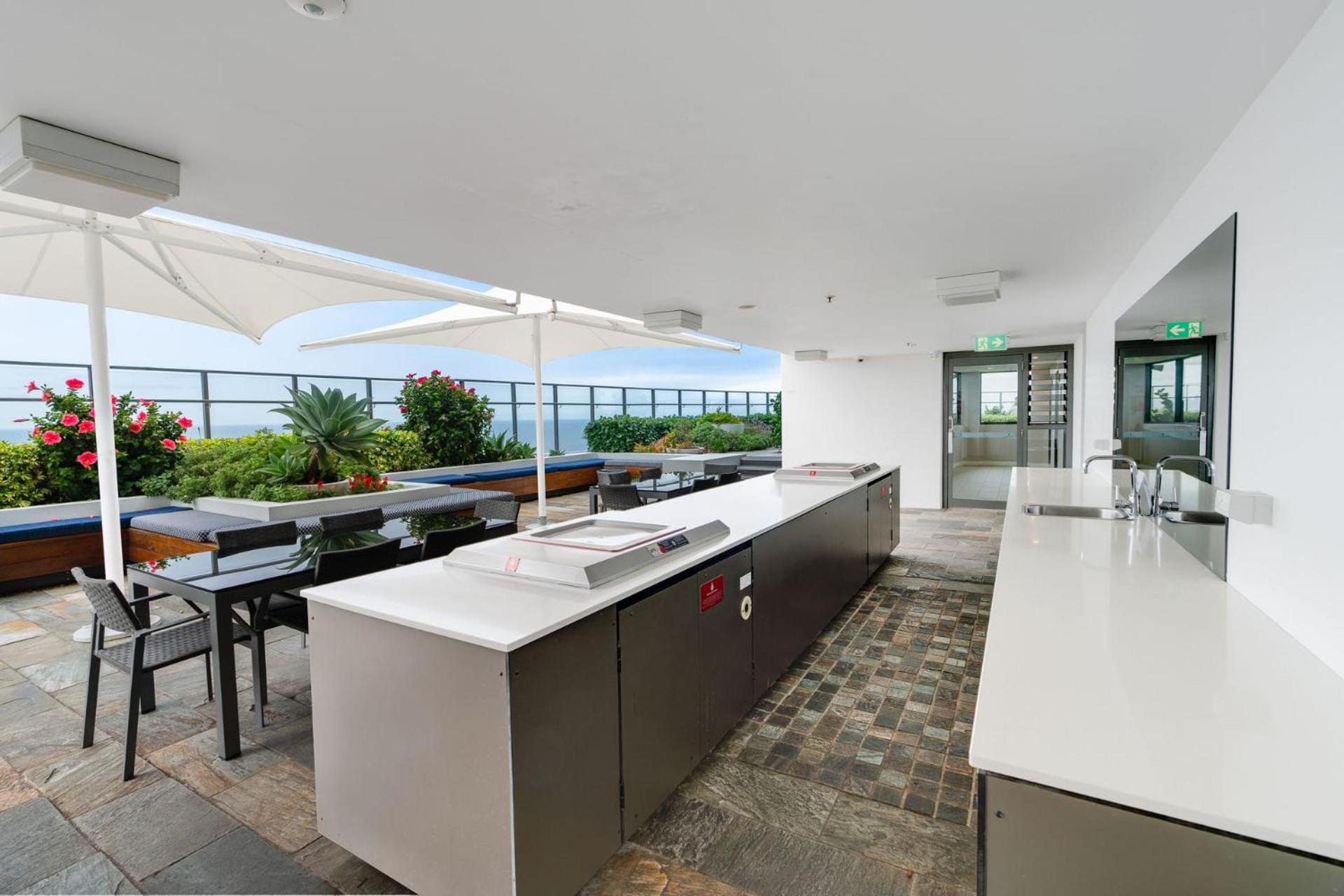 Rhapsody Stunning Ocean Views Apartment - CoastHM