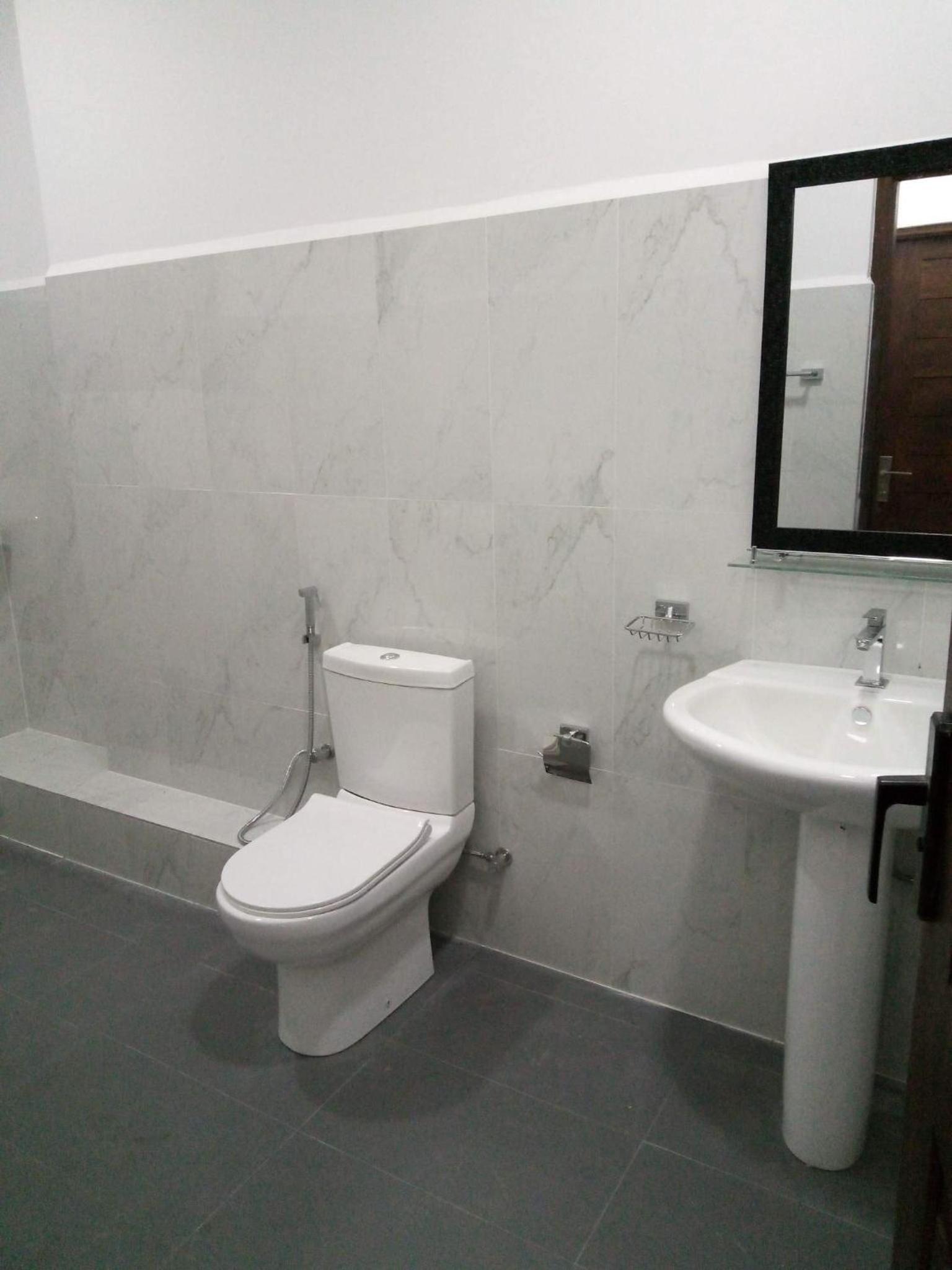 Kingston Apartment