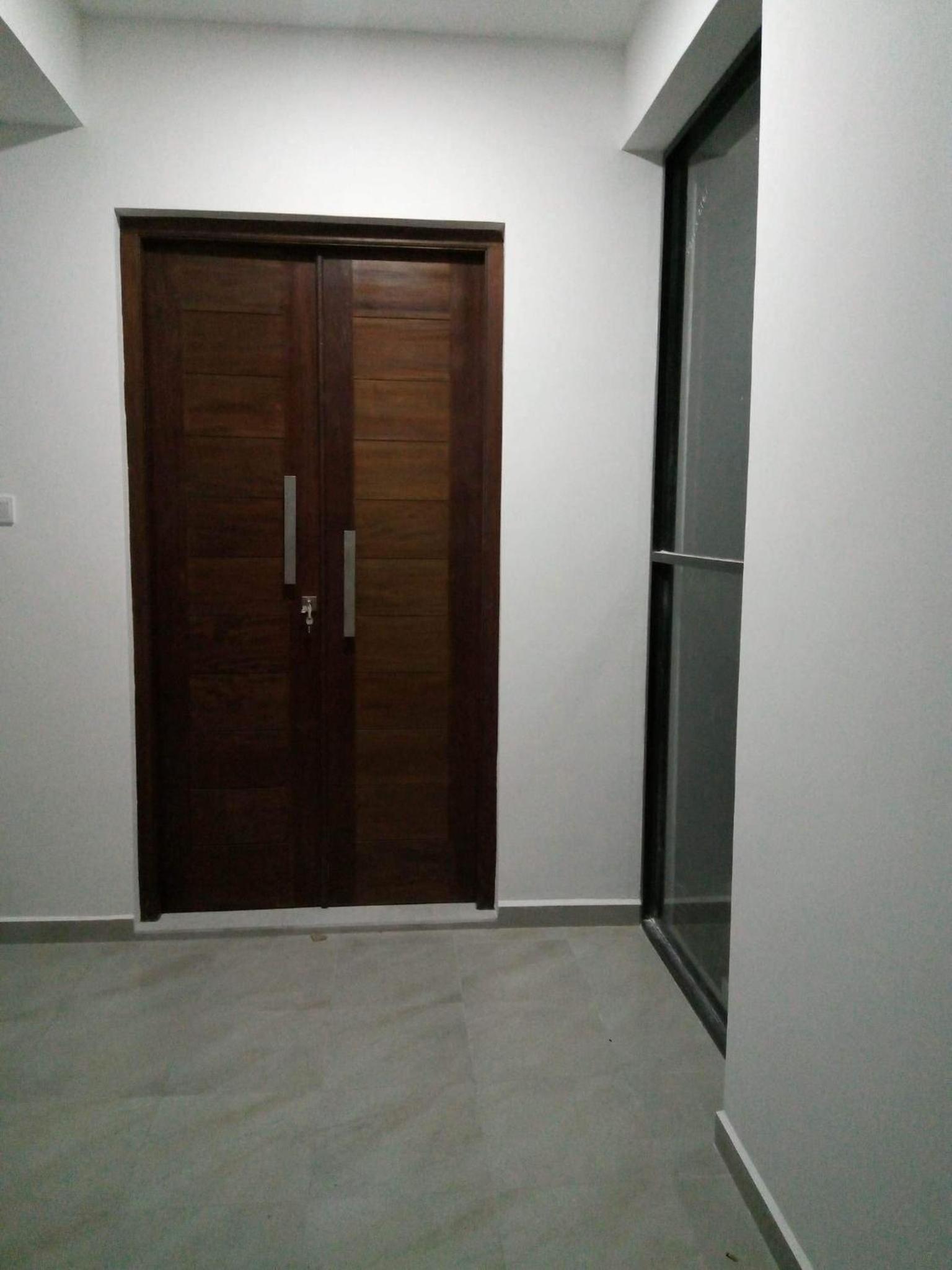 Kingston Apartment