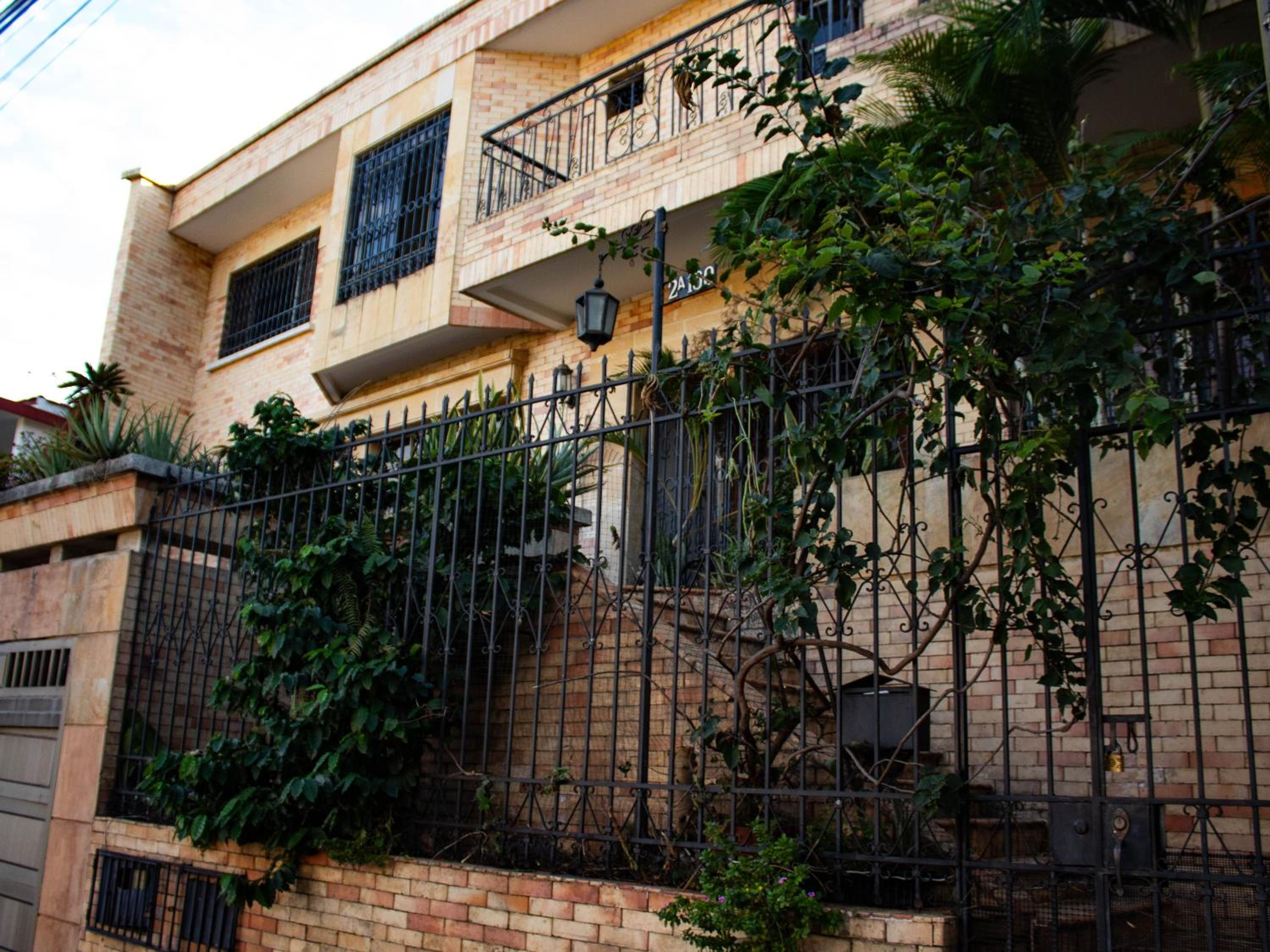 La Clave House