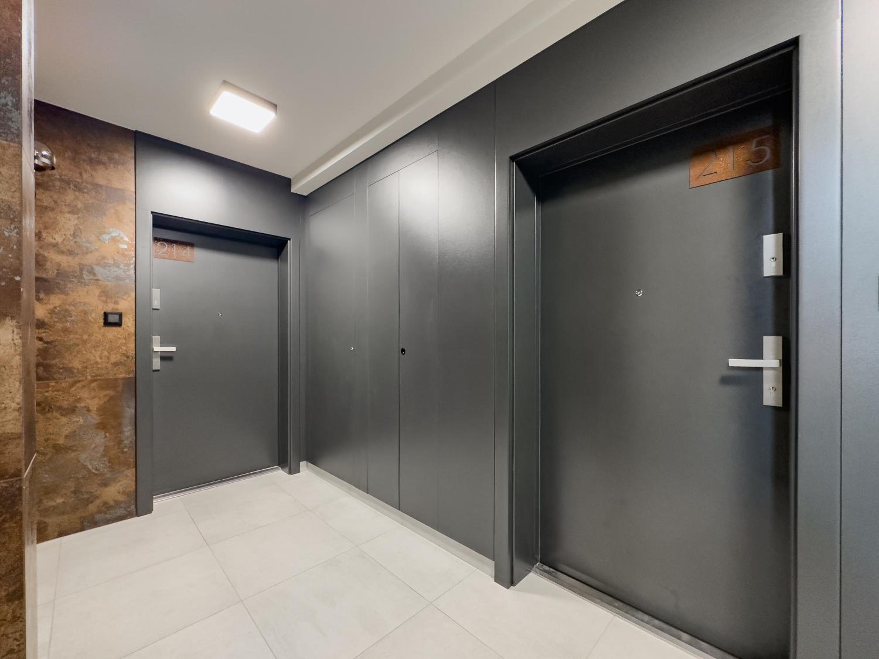 Klimeckiego Luxury Apartments 215
