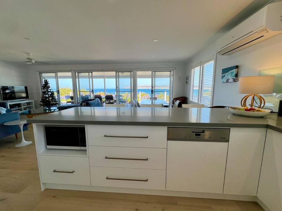 Cactus- Spectacular Views On The Ocean Front Pet friendly