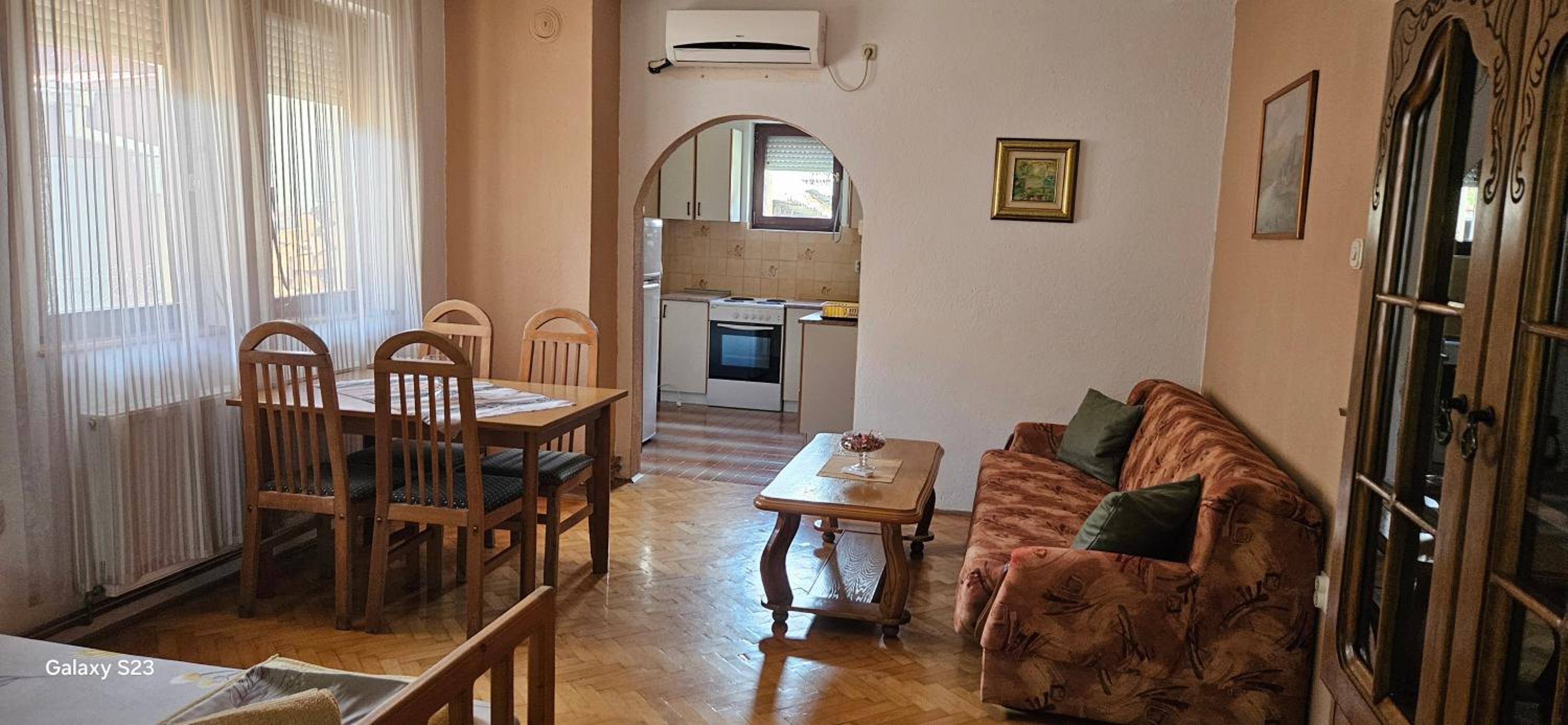 House Kostoski
